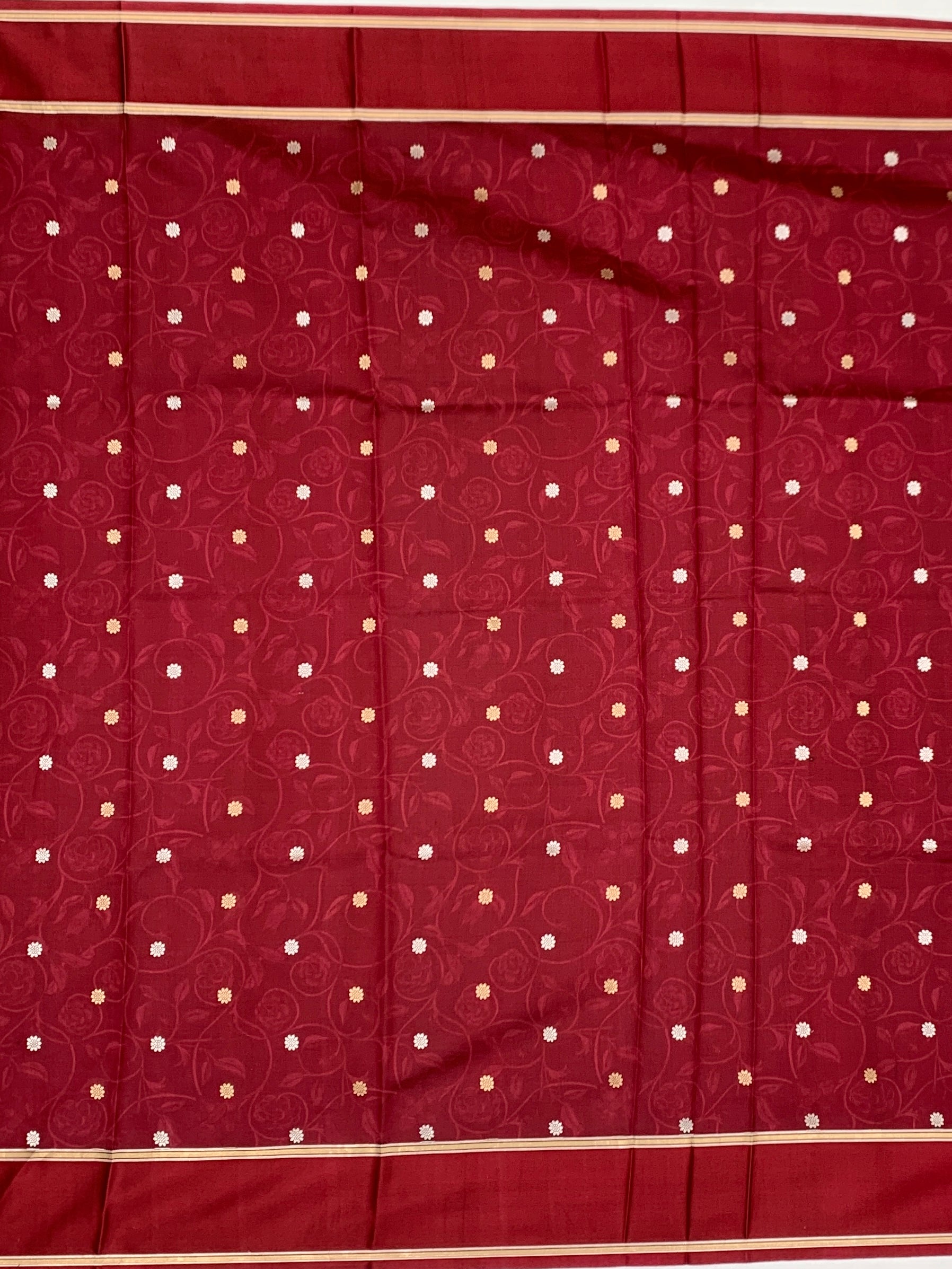 Floral Elegance: Maroon Printed Raw Mango Silk Saree