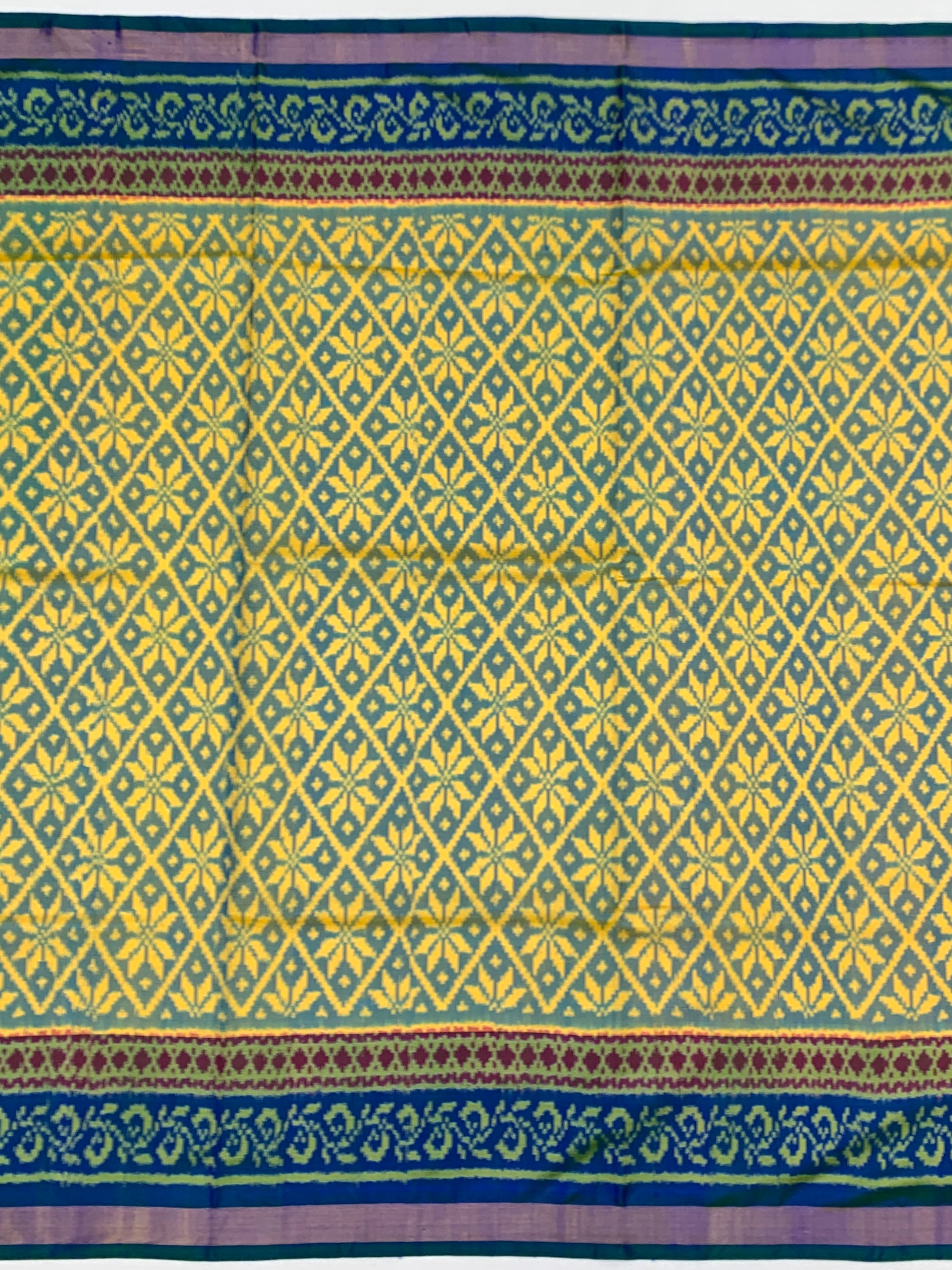 Exquisite Rajkot Single Ikat Patola Saree in Sunbeam Yellow & Royal Blue