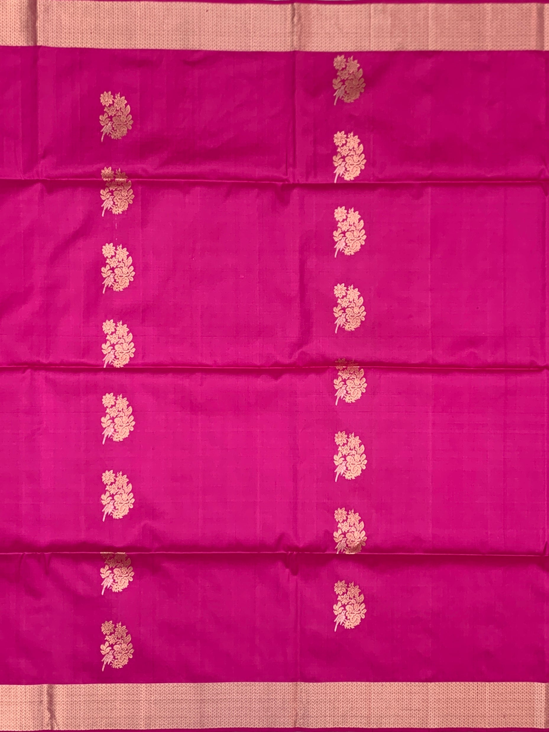 Exquisite Rani Pink Soft Silk Saree