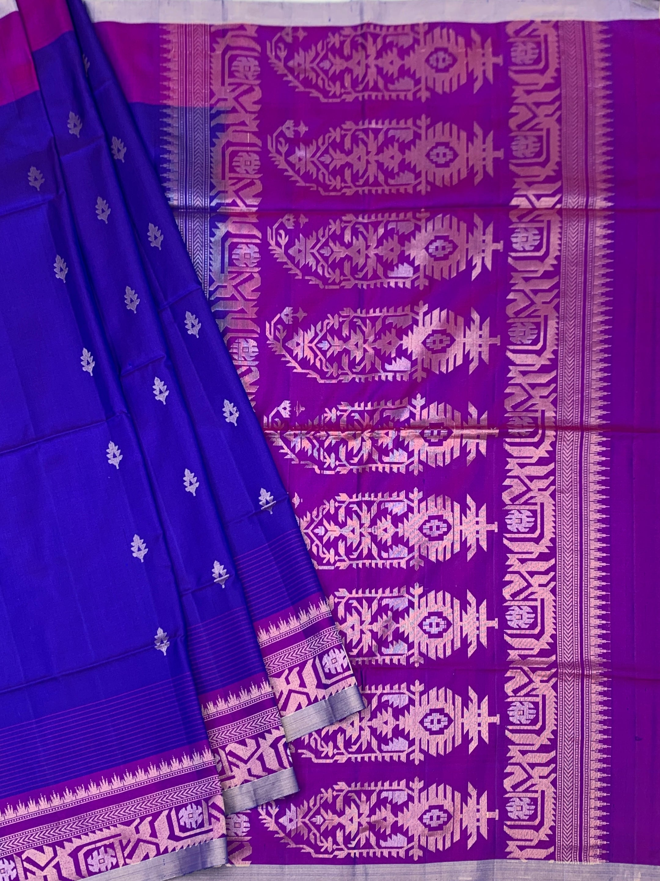 Royal Blue & Magenta Dual-Tone Soft Silk Saree