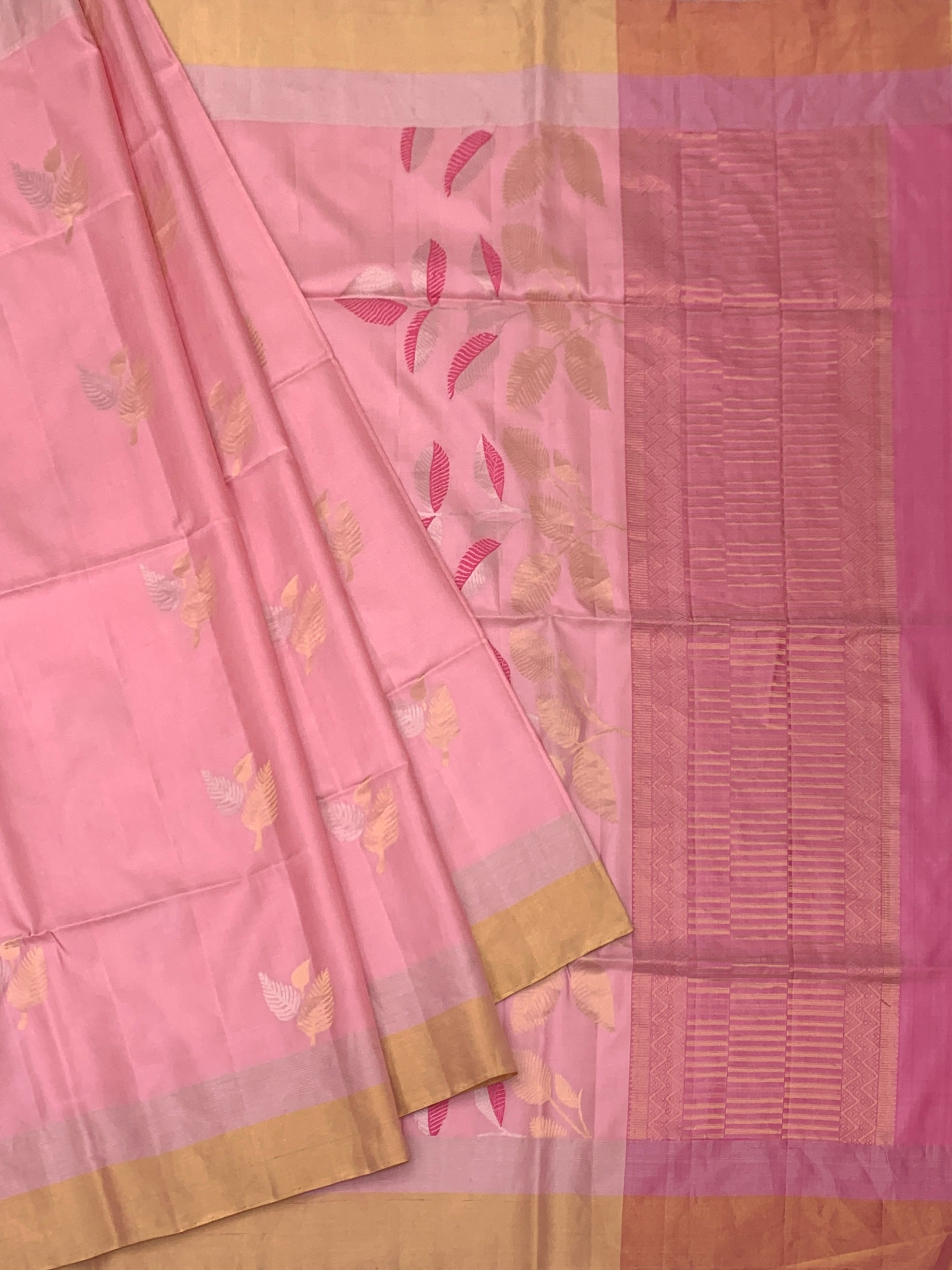 Soft Silk Saree Rose-Pink In Colour