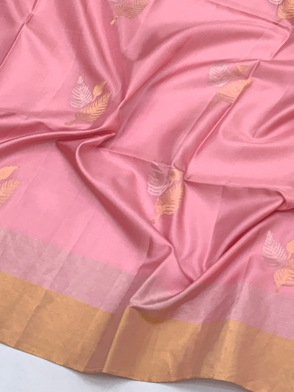 Soft Silk Saree Rose-Pink In Colour