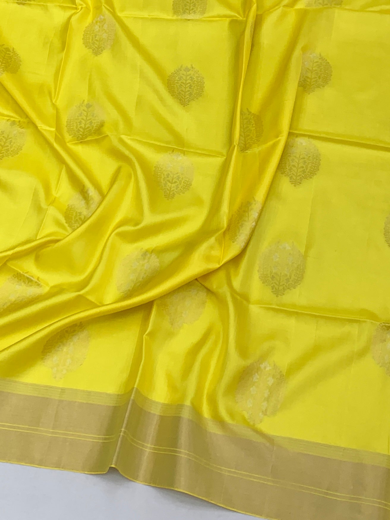 Sunny Yellow & Strawberry Pink Soft Silk Saree with Floral Zari Pallu