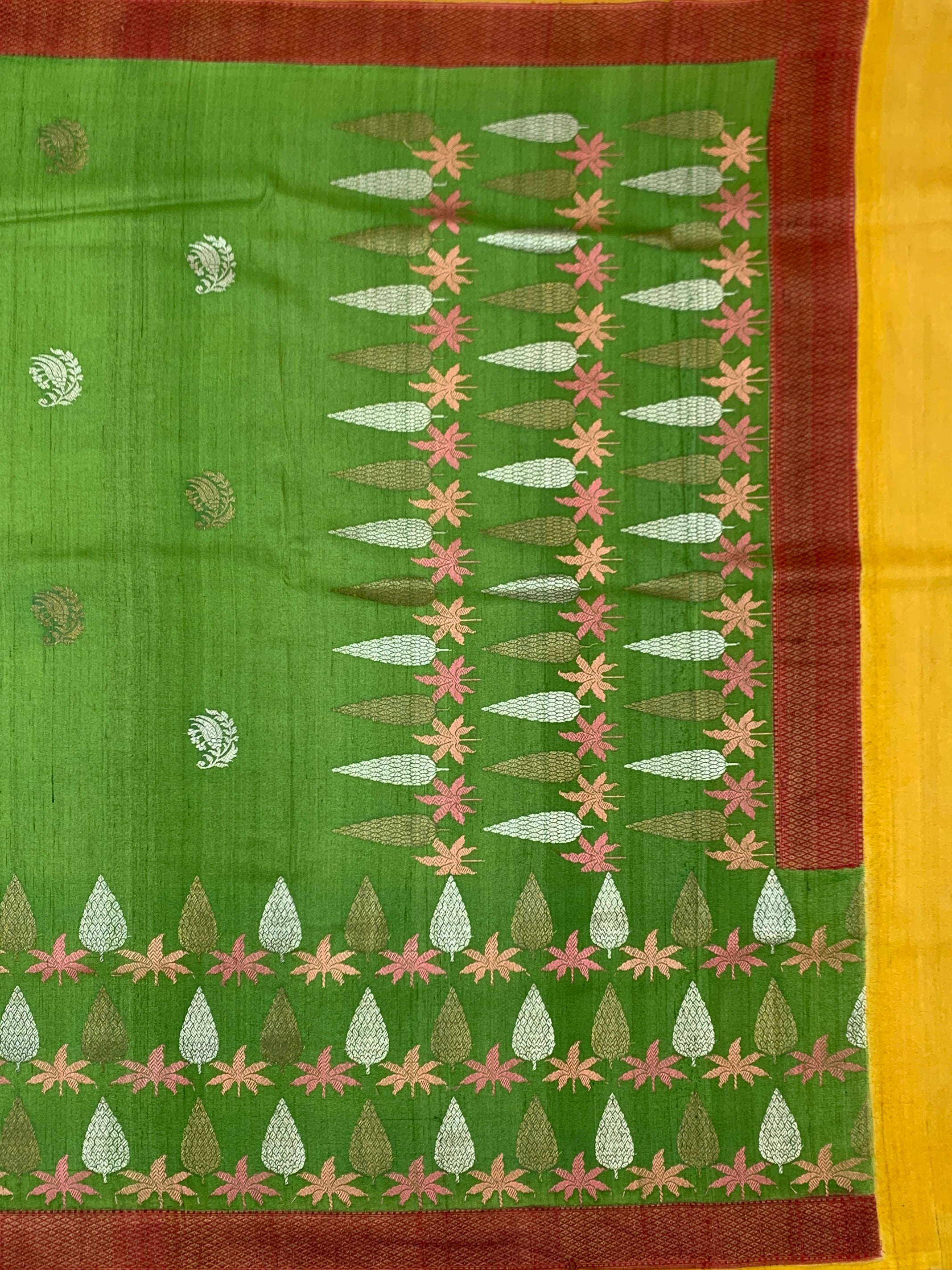 Vibrant Leaf Green Tussore Georgette Saree with Woven Tree Motifs