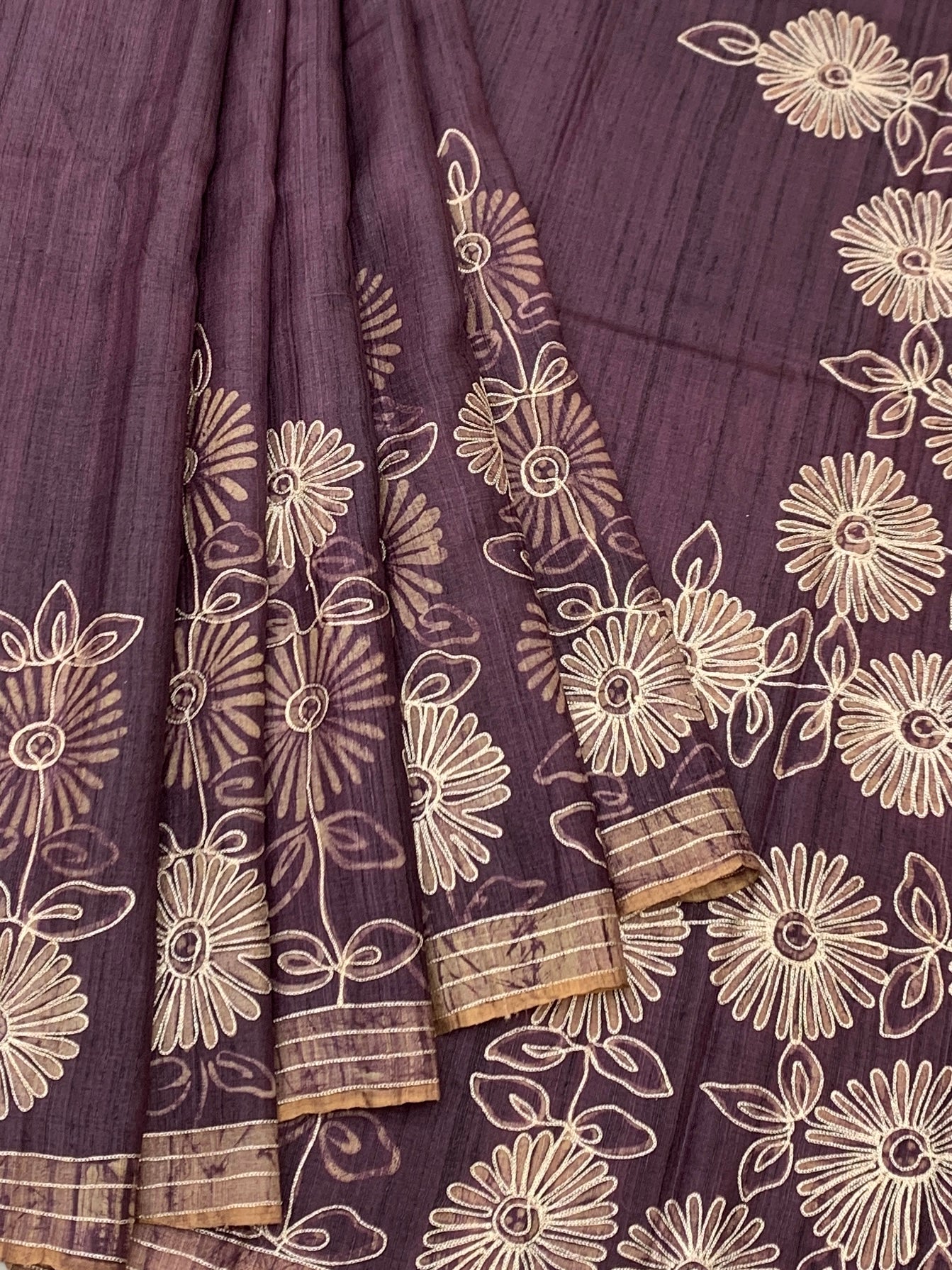 Aubergine Elegance: Botanical Bloom Printed Tussore Silk Saree
