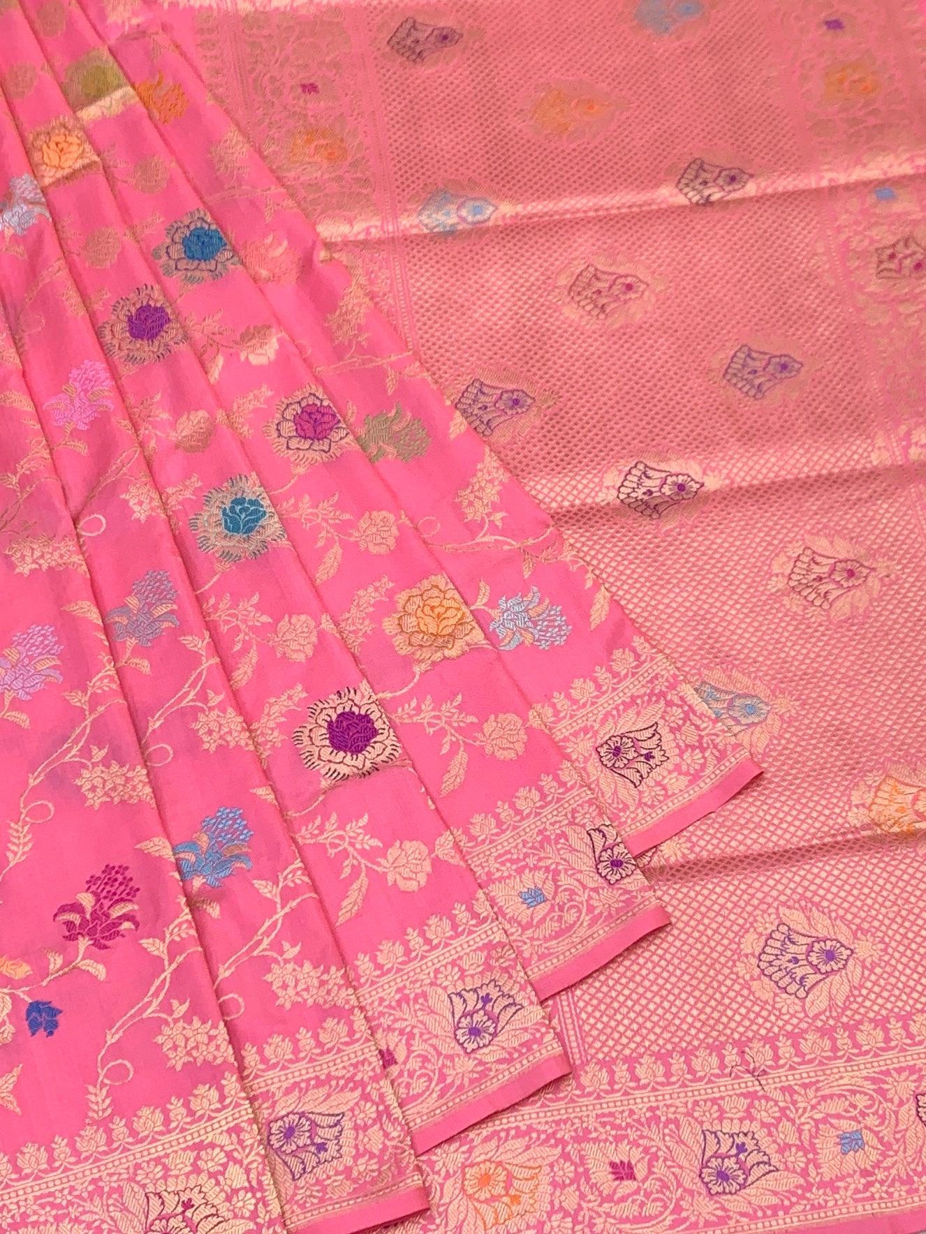 Petal Softness: Pastel Pink Meenakari Banarasi Silk Saree