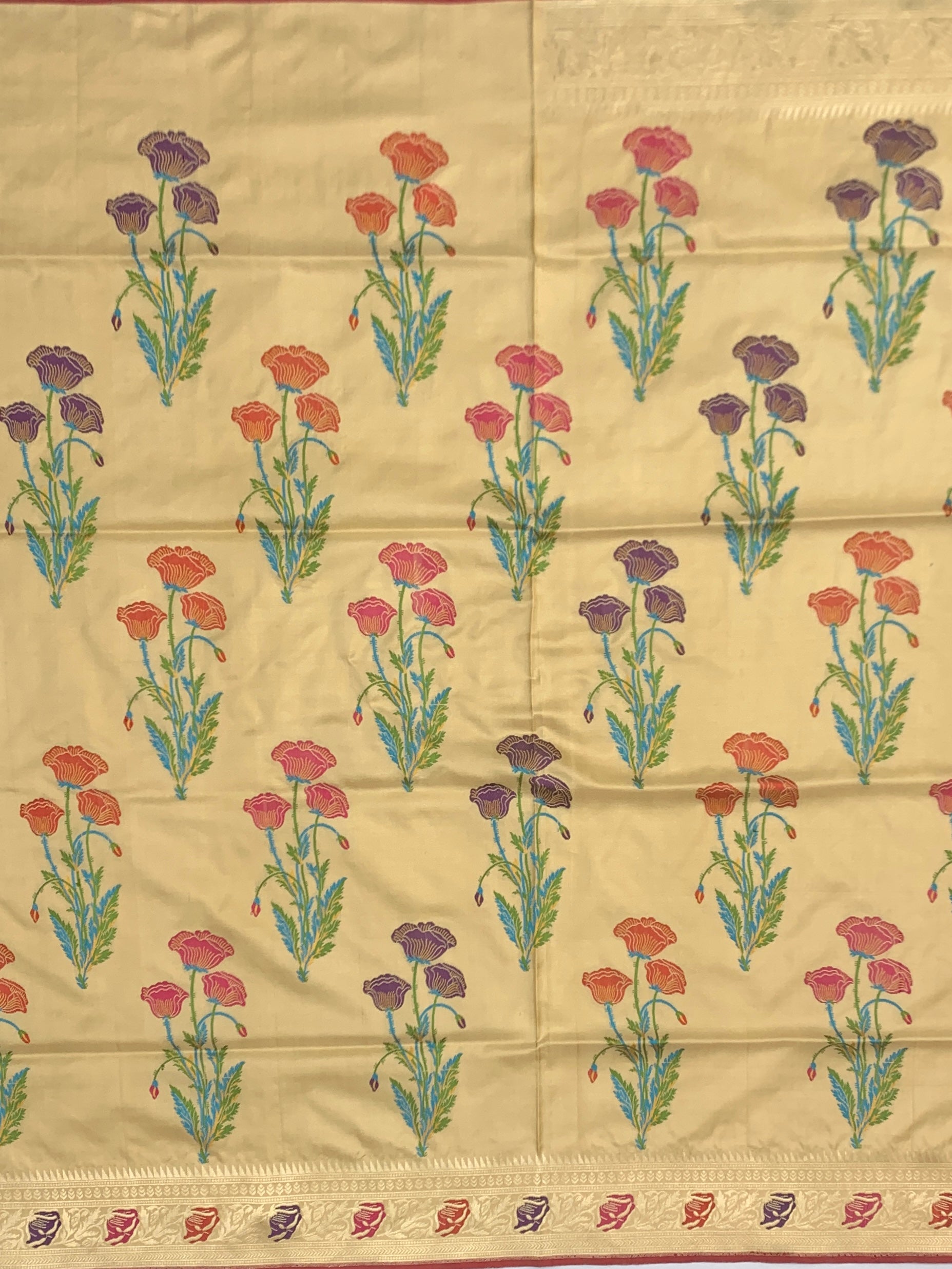 Floral Serenity: Cream & Gold Meenakari Banarasi Silk Saree