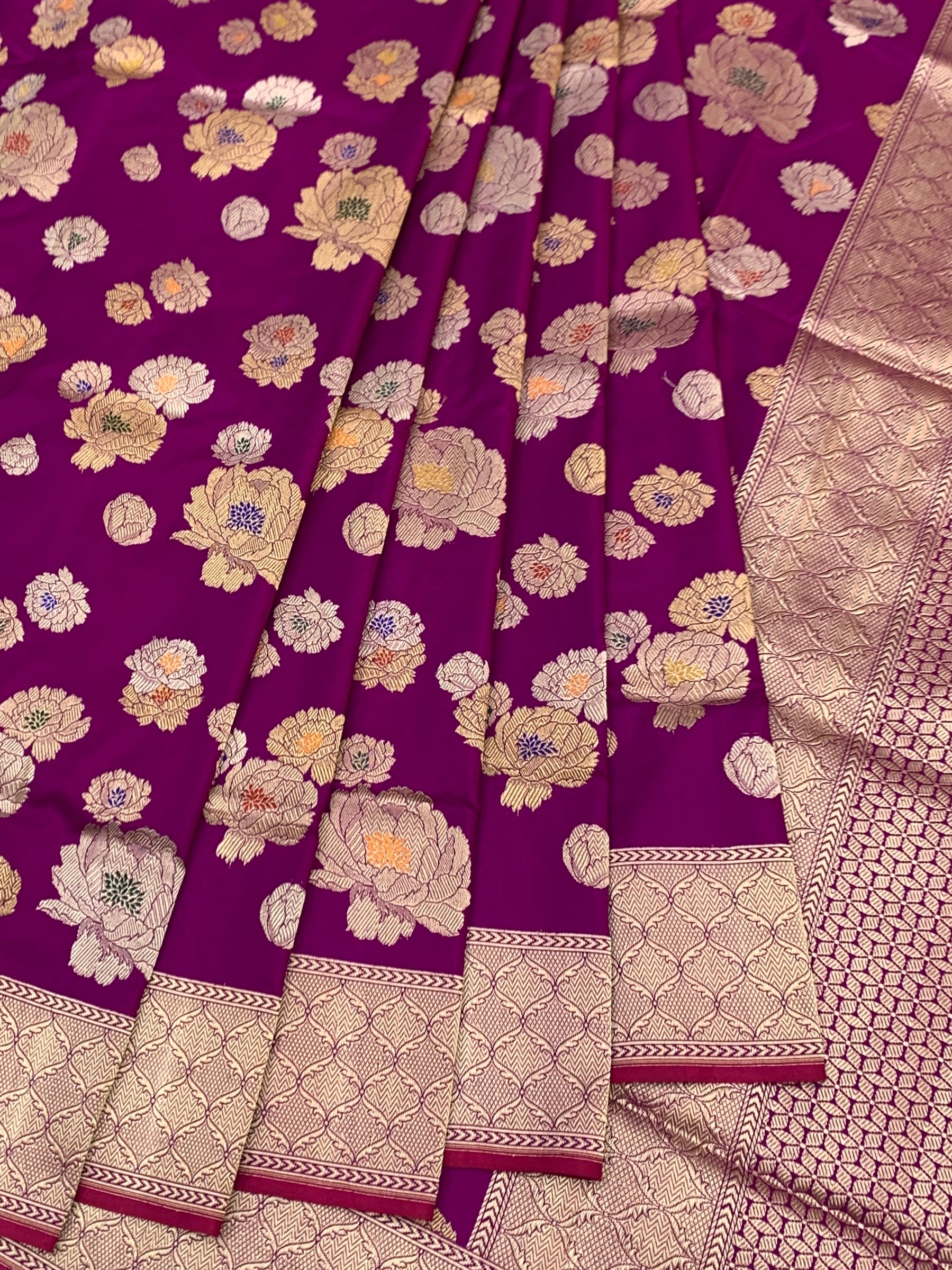 Royal Bloom: Plum & Gold Floral Brocade Banarasi Silk Saree