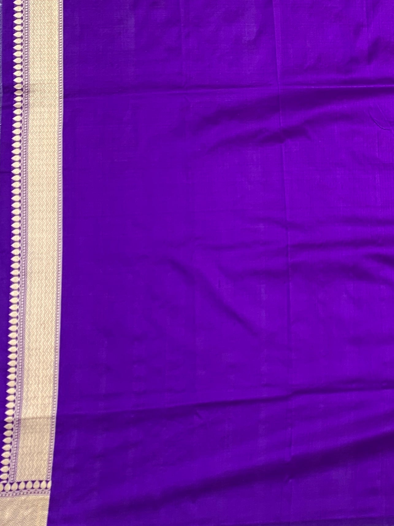 Imperial Violet: Geometric Tapestry Banarasi Silk Saree
