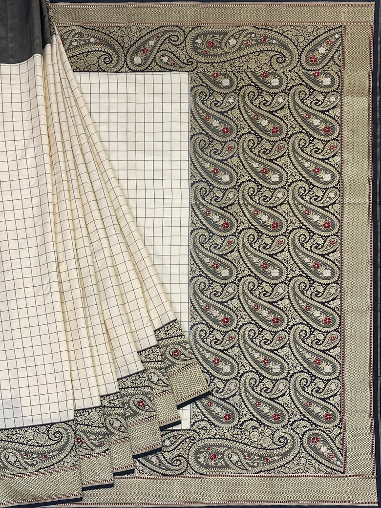 Monochrome Heritage: Cream Grid Banarasi Silk Saree with Ornate Paisley Pallu