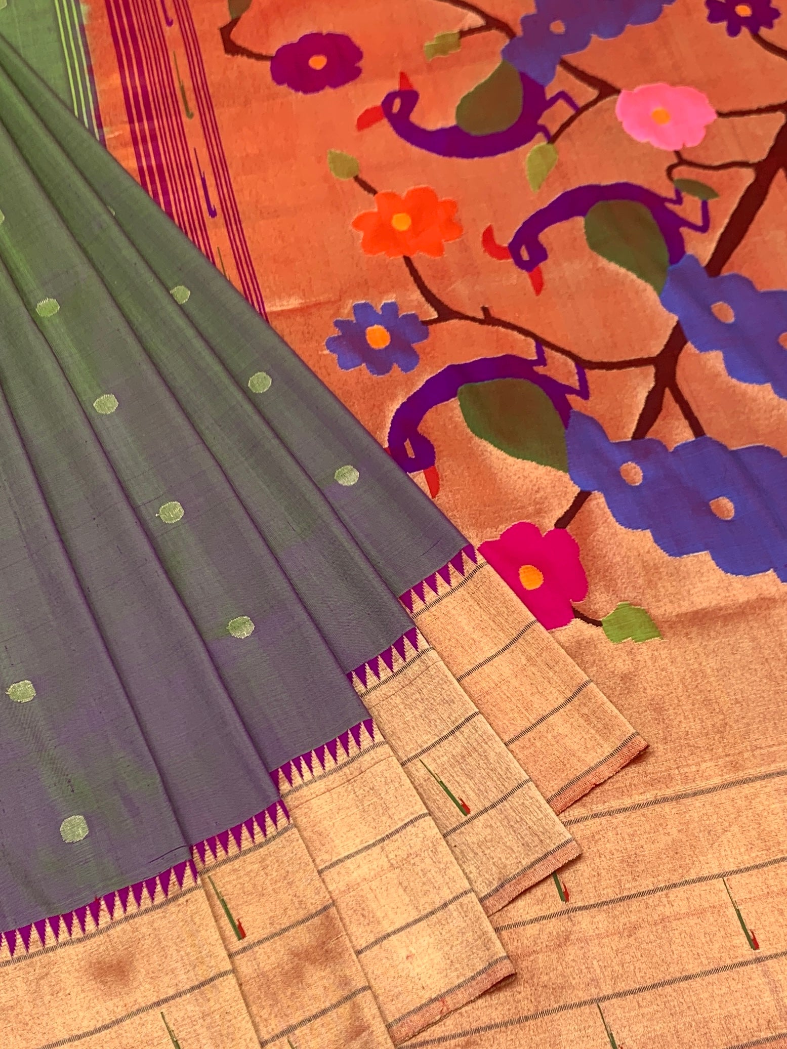 Regal Dusty Lavender Paithani Silk Saree with Vibrant Peacock Pallu
