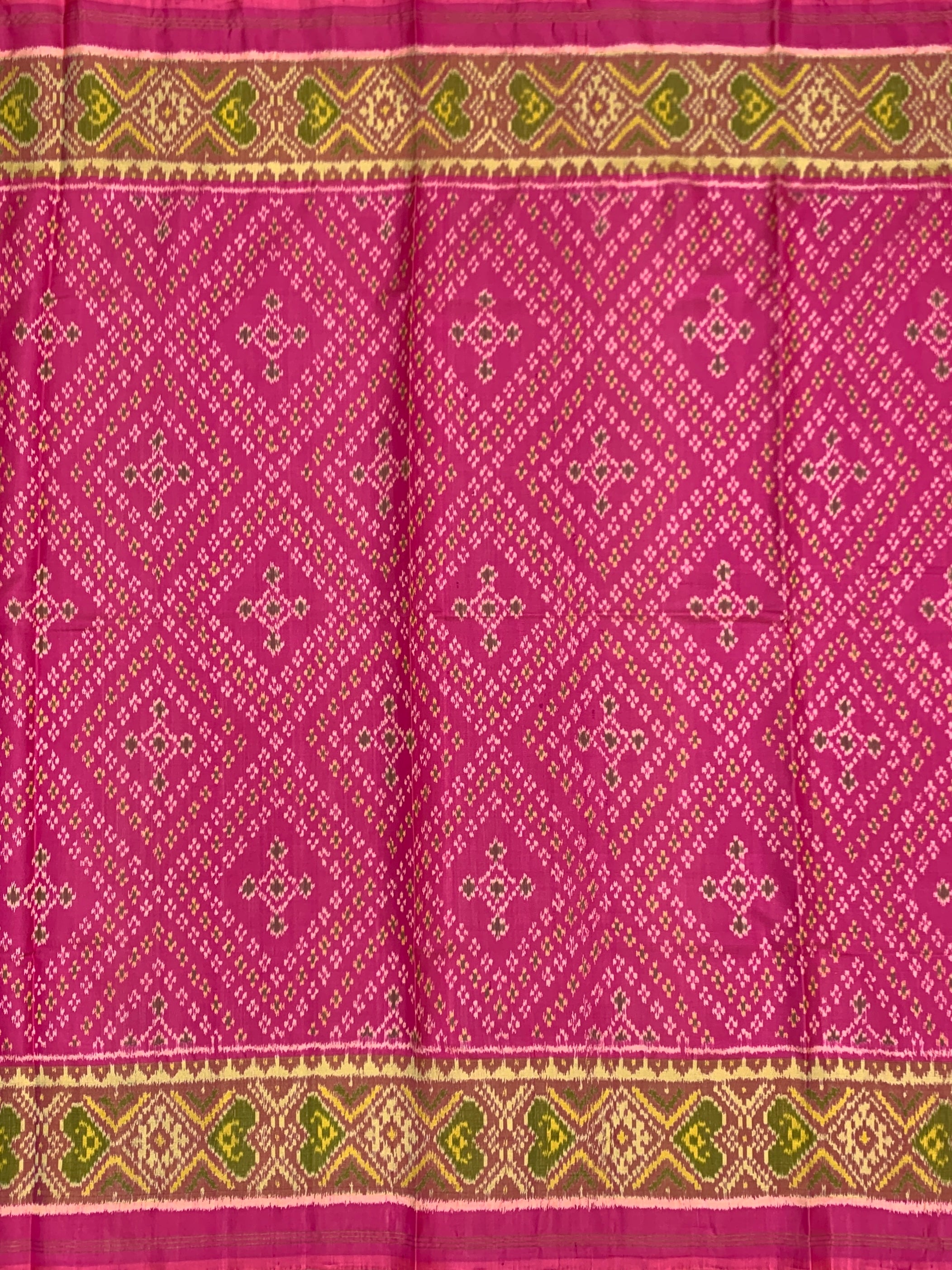 Radiant Rani Pink & Olive: Heritage Geometric Rajkot Patola Silk Saree