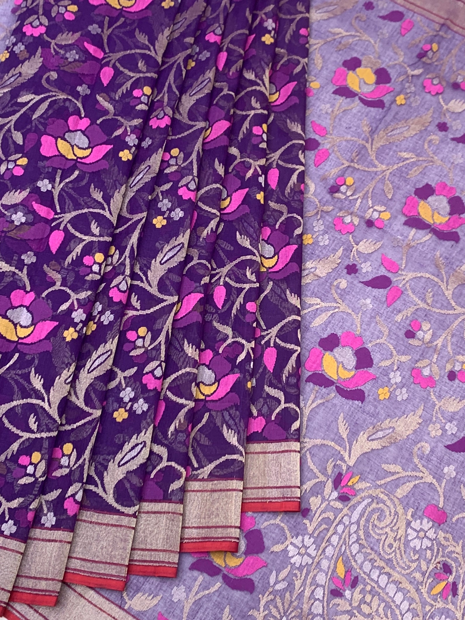 Regal Lavender-Purple Cotton Jamdani Saree with Intricate Floral Weaves
