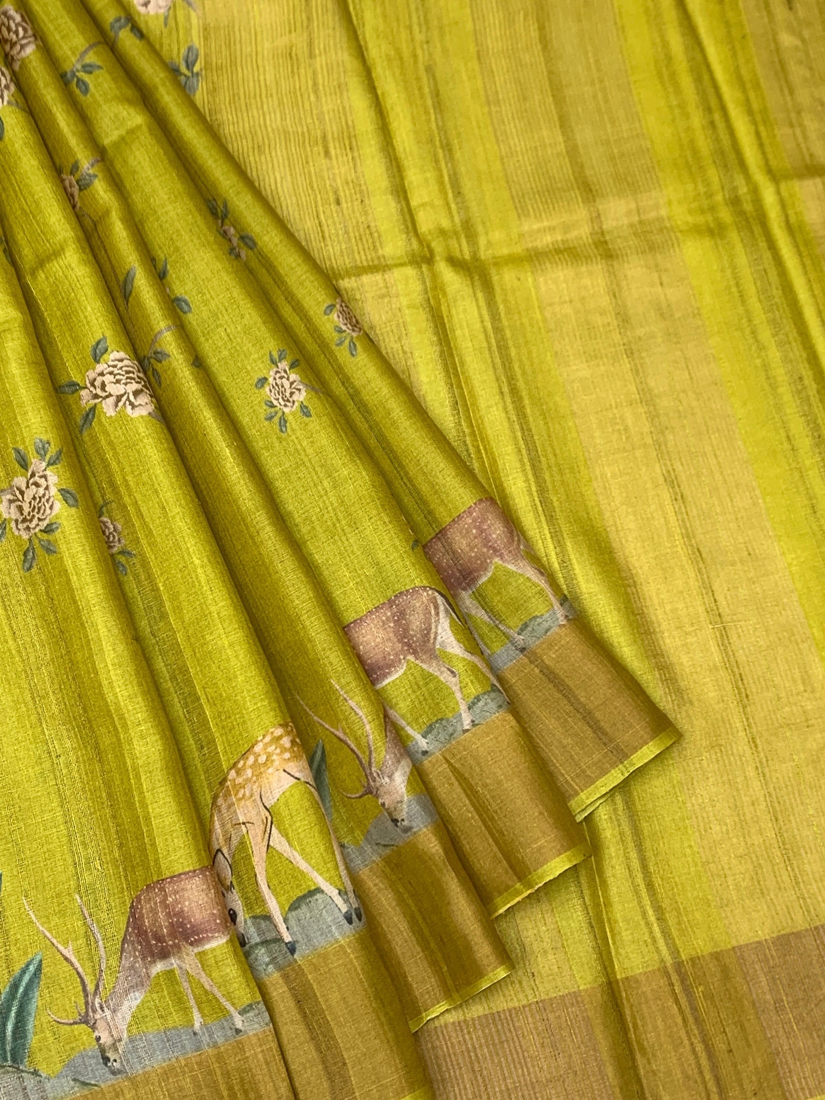 Chartreuse Meadow: Scenic Deer Tussore Printed Saree