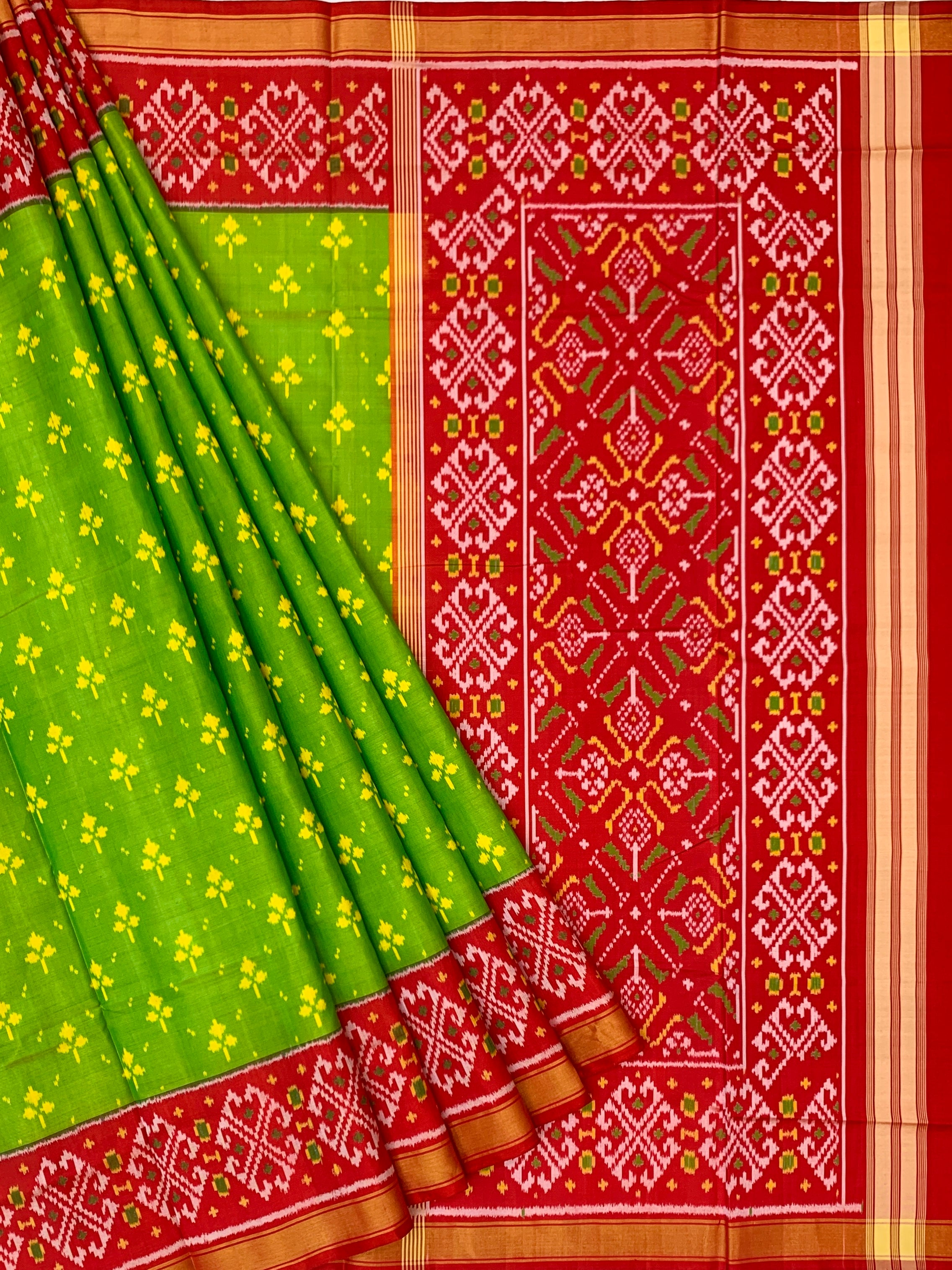 Vibrant Leaf Green and Crimson Red Rajkot Patola Silk Saree