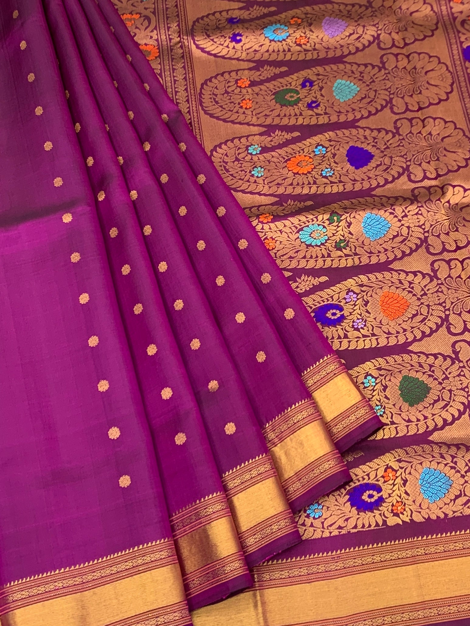 Dark Purple Handwoven Gadwal Pattu Saree