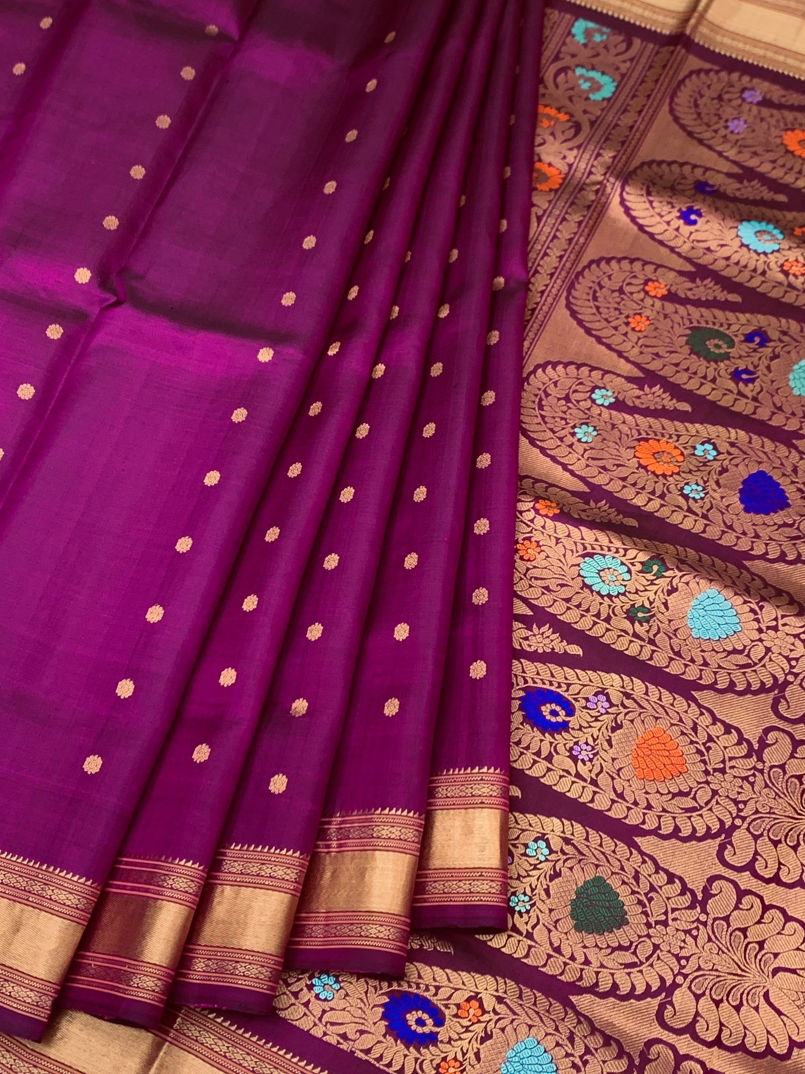 Dark Purple Handwoven Gadwal Pattu Saree