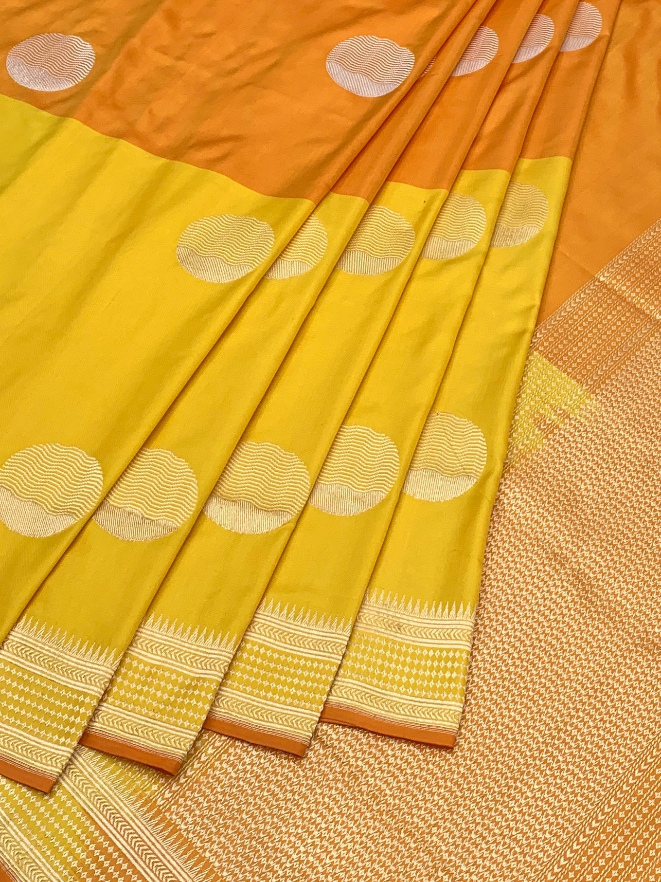 Radiance in Yellow: Handwoven Banarasi Silk Saree