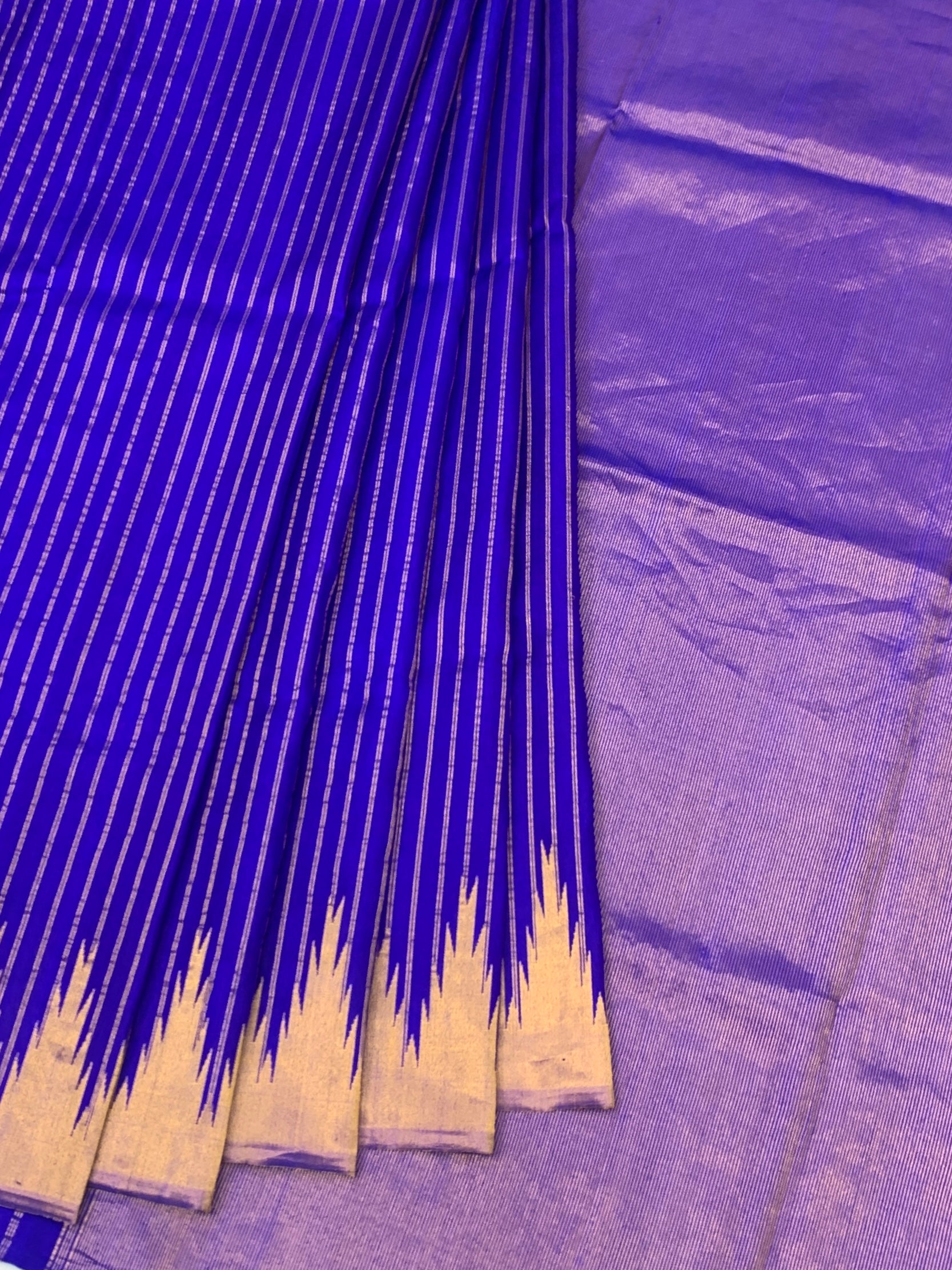 Royal Blue Gadwal Silk Saree