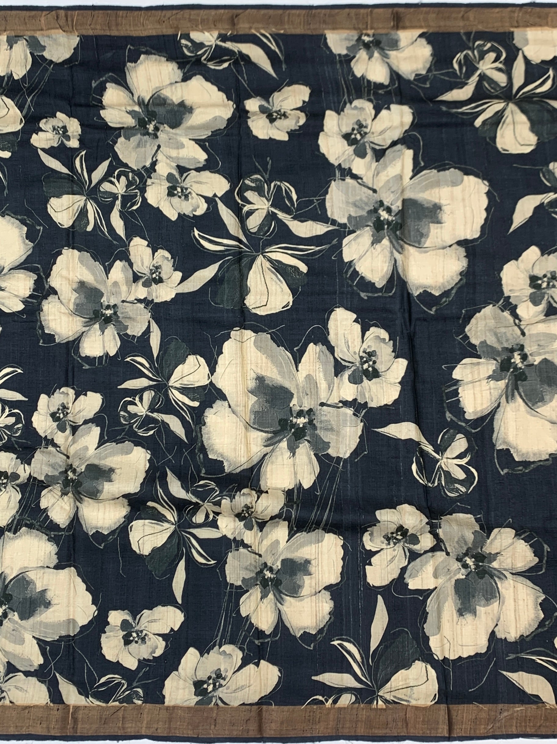 Midnight Bloom: Painterly Floral Tussore Printed Saree
