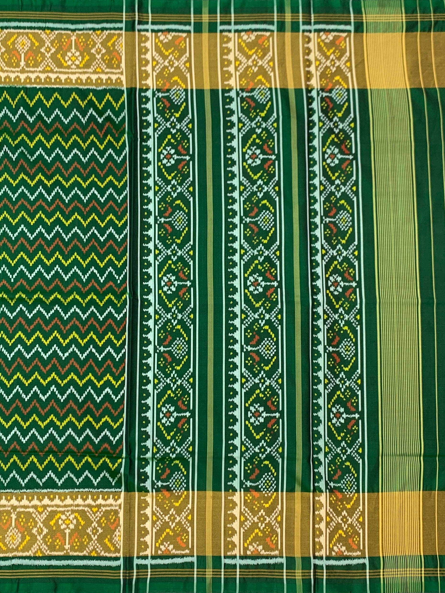 Emerald Green Chevron Waves: Heritage Rajkot Patola Silk Saree