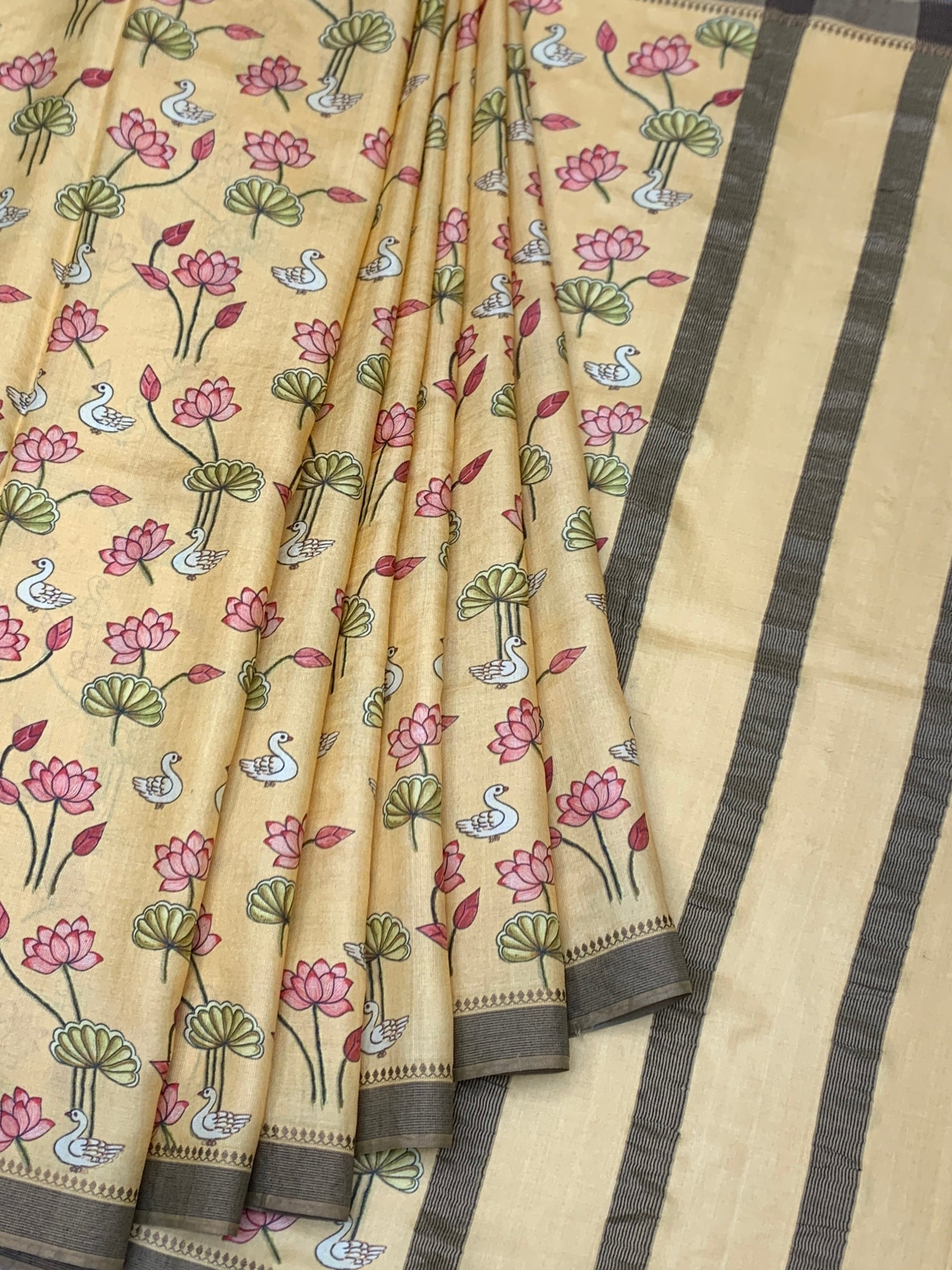 Cream Tussore Saree with Pichwai-Inspired Lotus & Swan Motifs