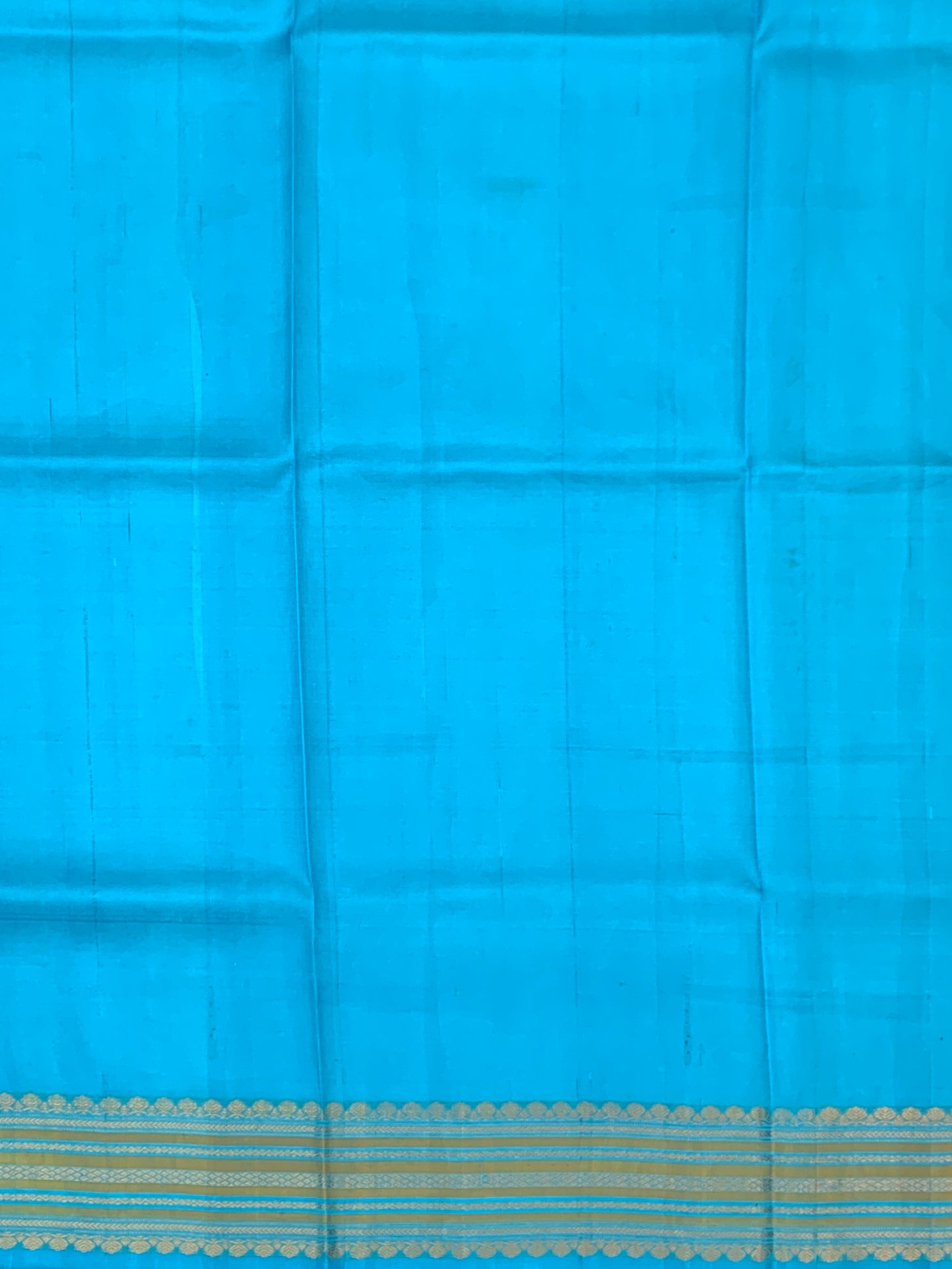 Pure Gadwal Silk Saree Grey In Colour