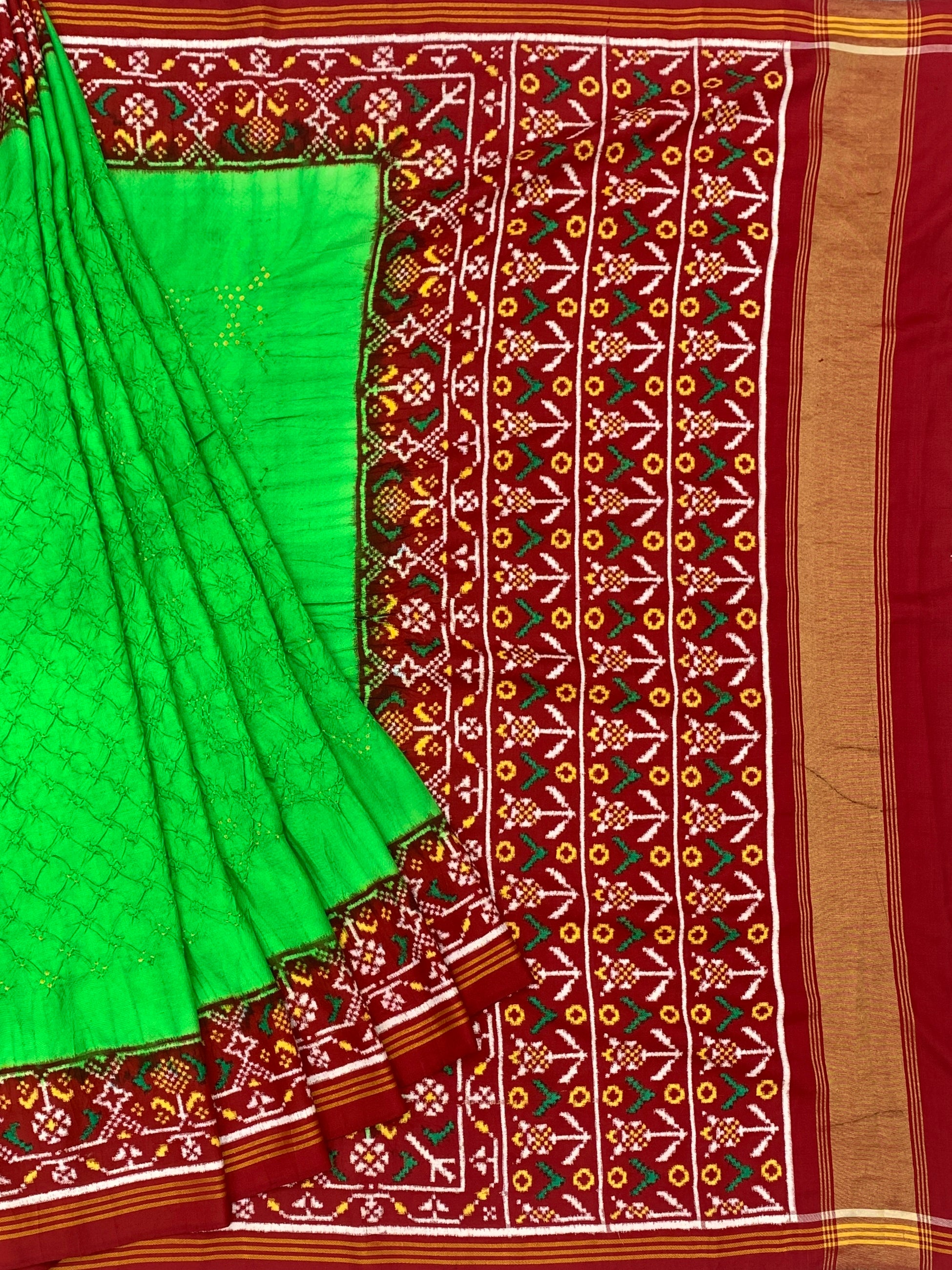 Patan Patola Bandhani Saree – A Timeless Celebration of Indian Heritage