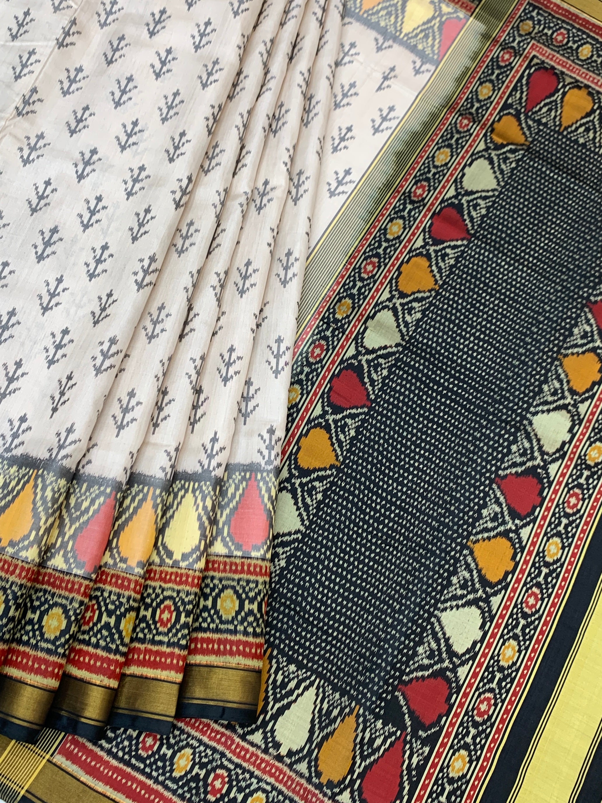 Contemporary Ivory and Charcoal Grey Rajkot Patola Silk Saree
