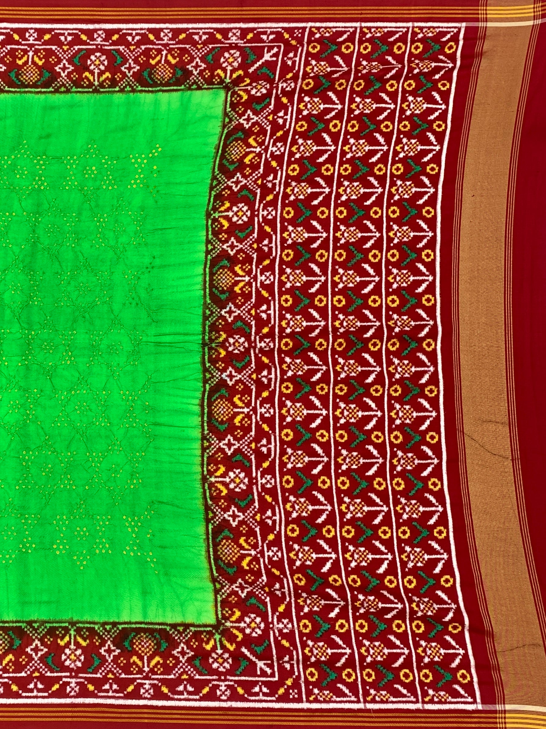 Patan Patola Bandhani Saree – A Timeless Celebration of Indian Heritage