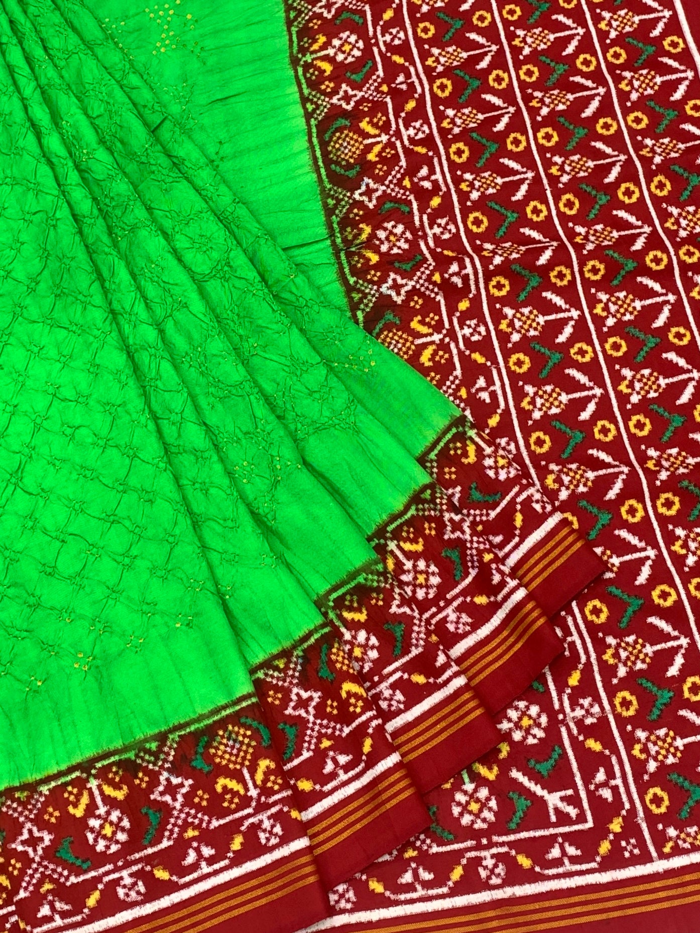 Patan Patola Bandhani Saree – A Timeless Celebration of Indian Heritage