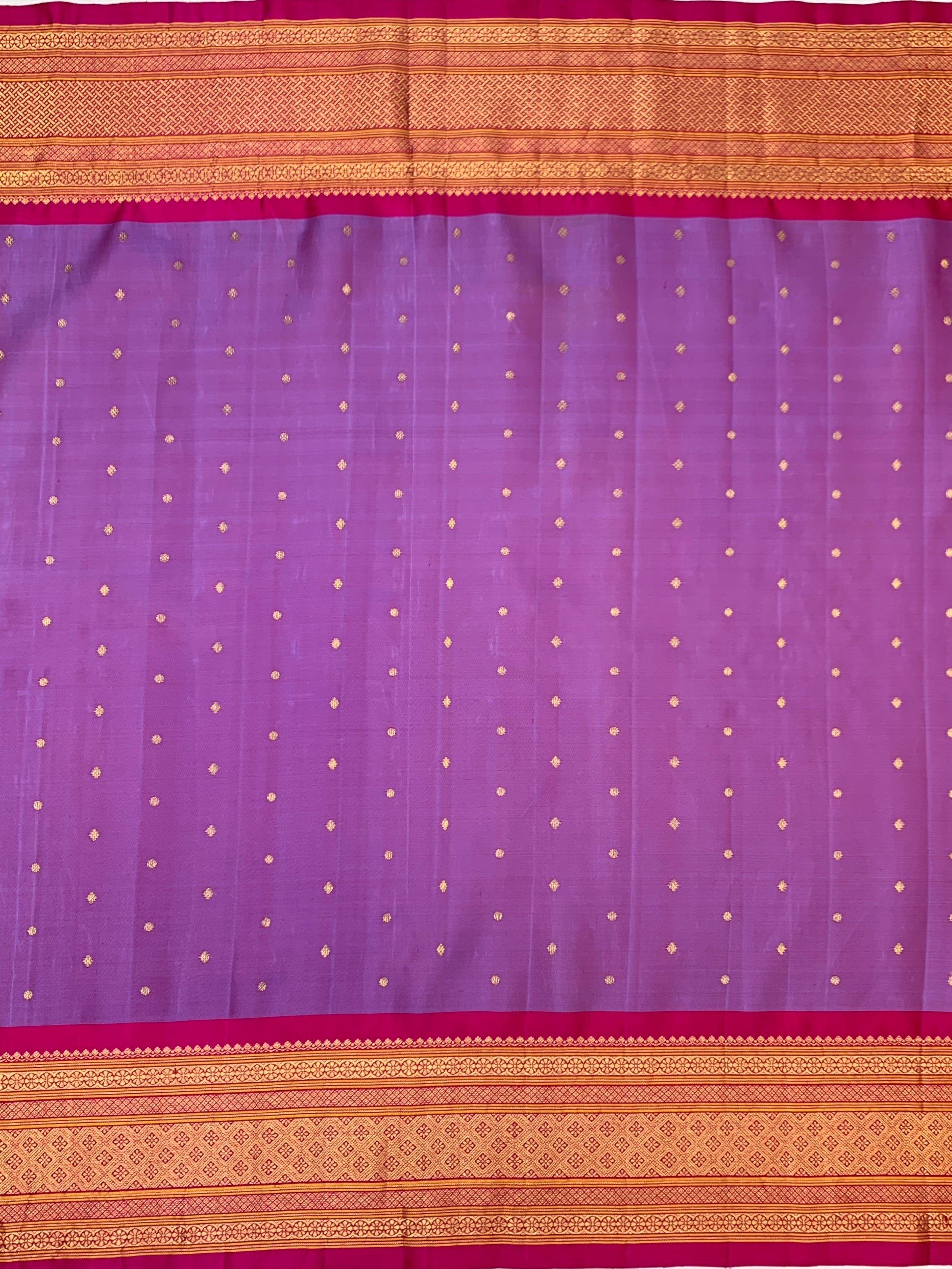 Lavender & Magenta Gadwal Twill Pattu Saree