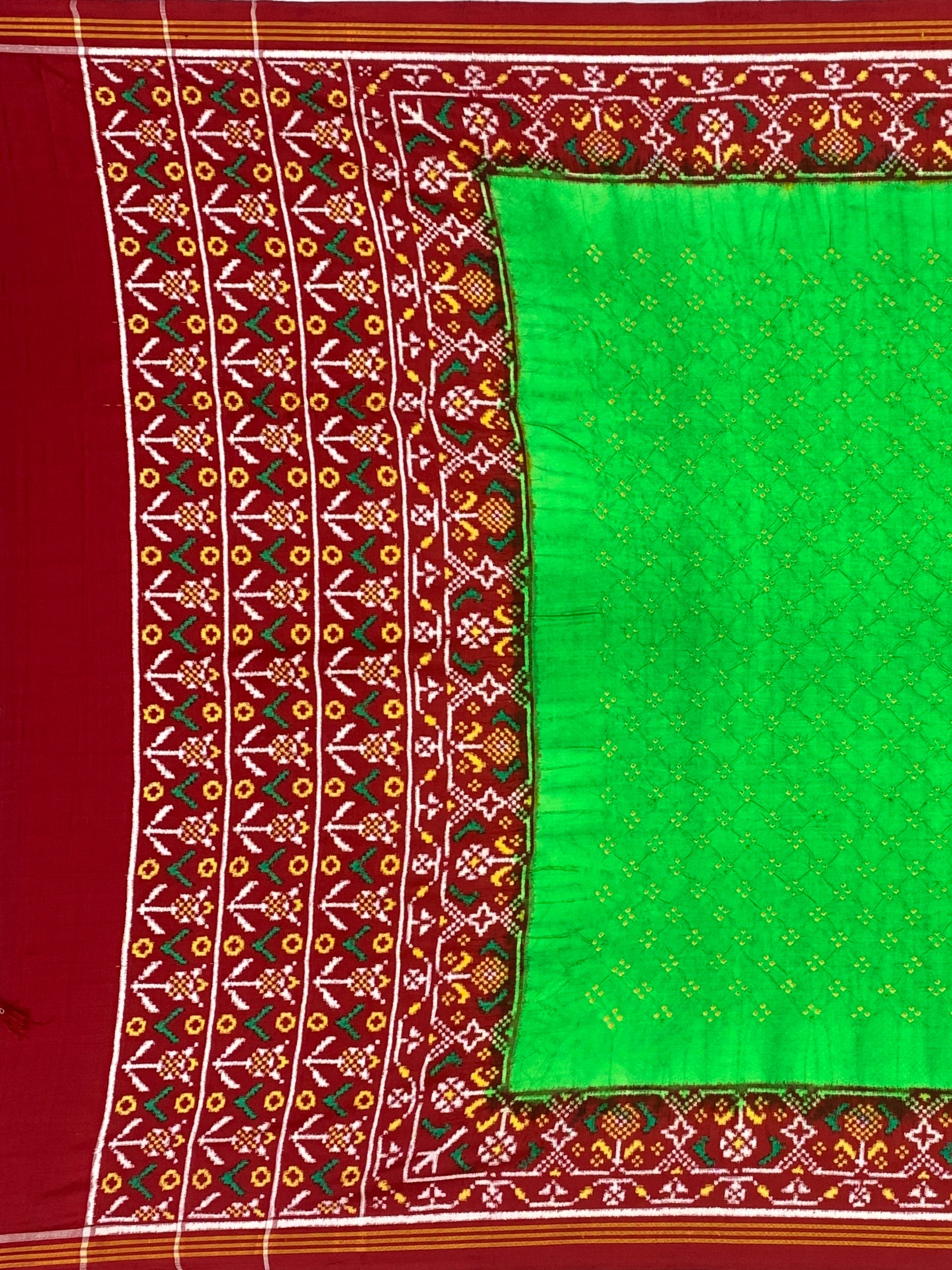 Patan Patola Bandhani Saree – A Timeless Celebration of Indian Heritage