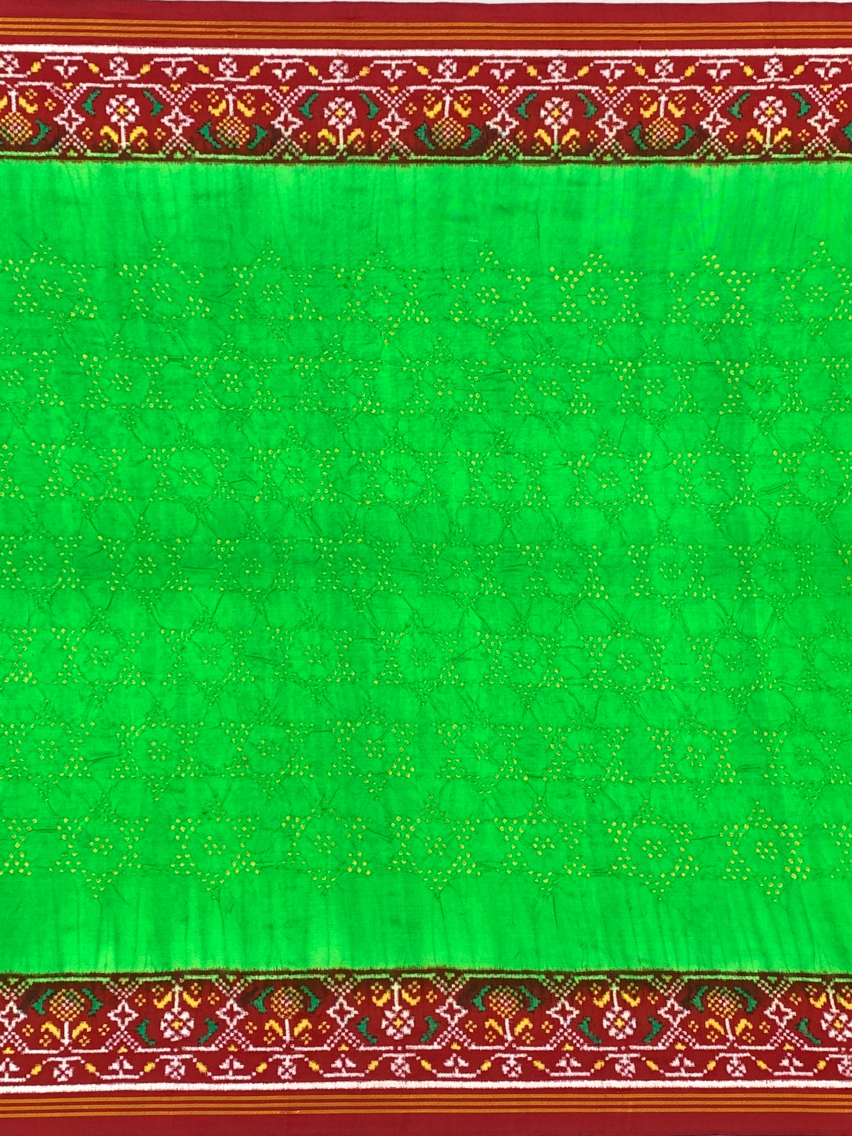 Patan Patola Bandhani Saree – A Timeless Celebration of Indian Heritage