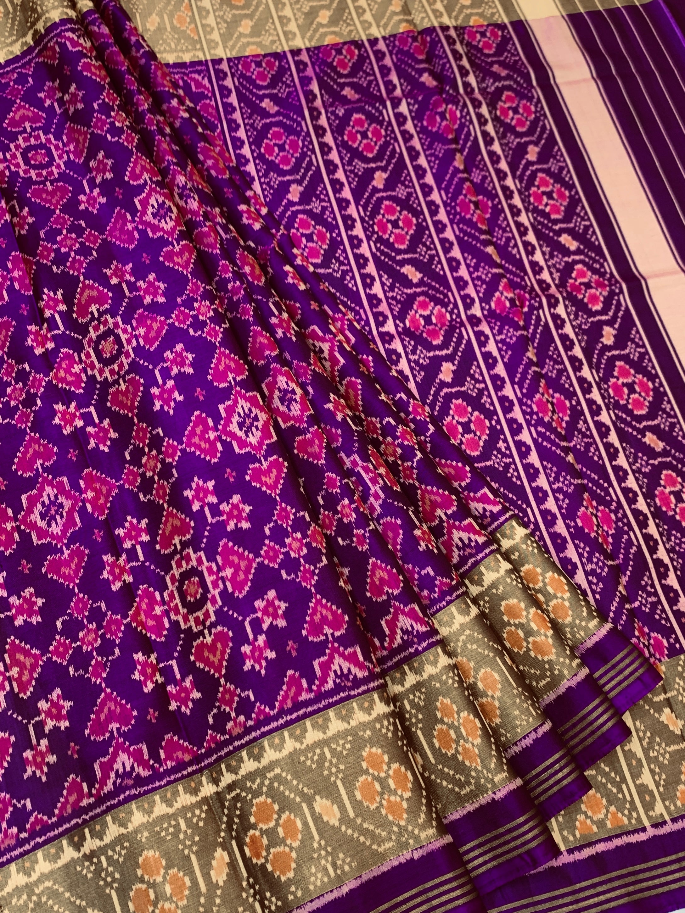 Vibrant Amethyst Purple Rajkot Patola Silk Saree with Floral Ikat Lattice