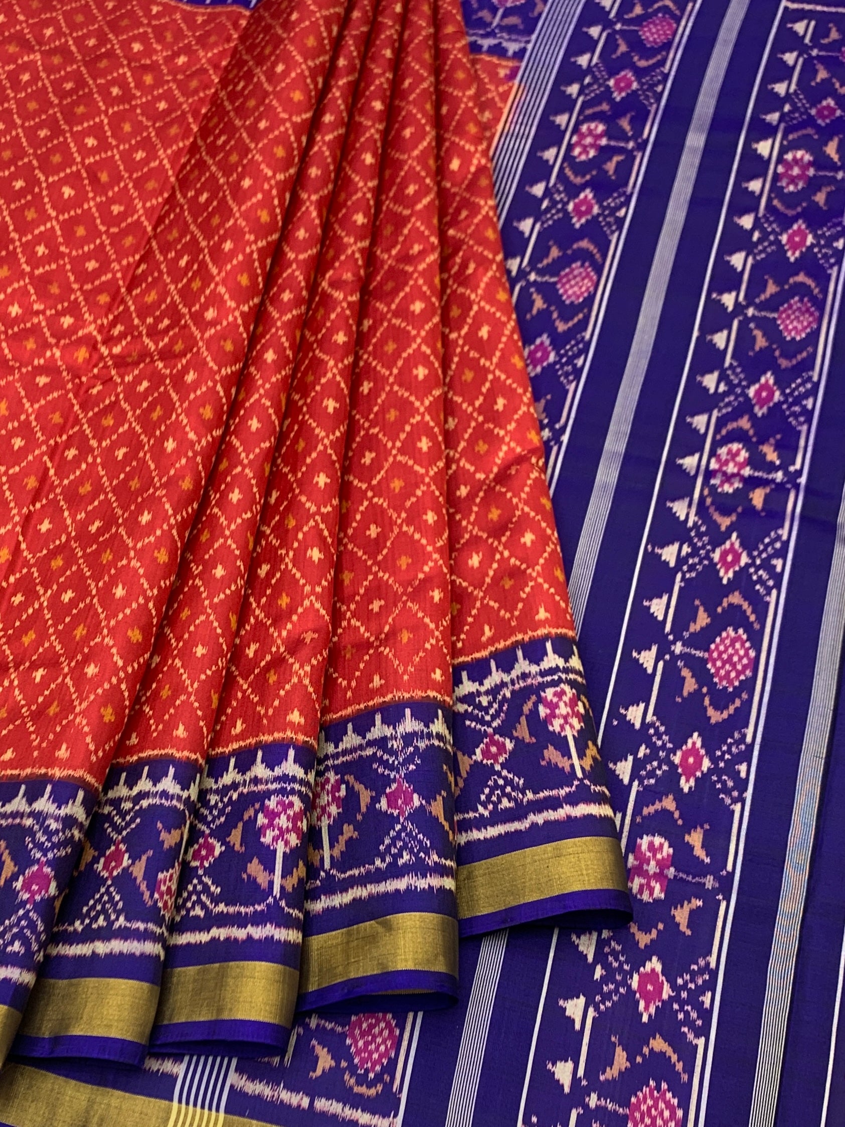 Vermilion Red & Royal Blue: Geometric Lattice Rajkot Patola Silk Saree