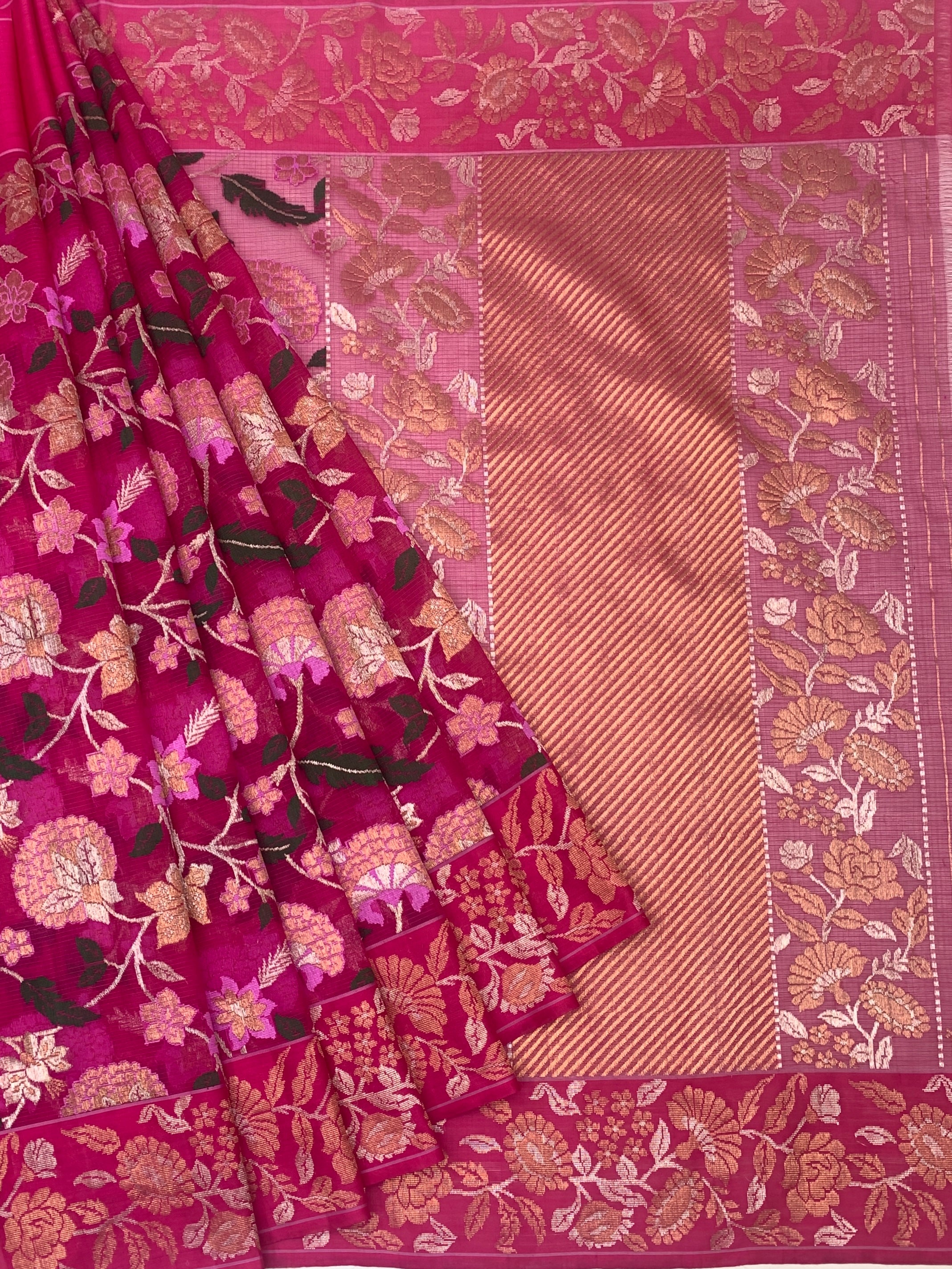 Floral Jaal Zari Kota Saree with Opulent Diagonal Pallu