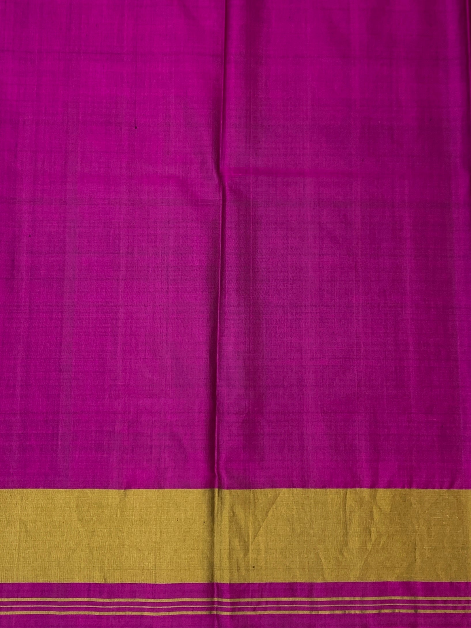 Fuchsia Pink & Deep Purple: Geometric Lattice Rajkot Patola Silk Saree