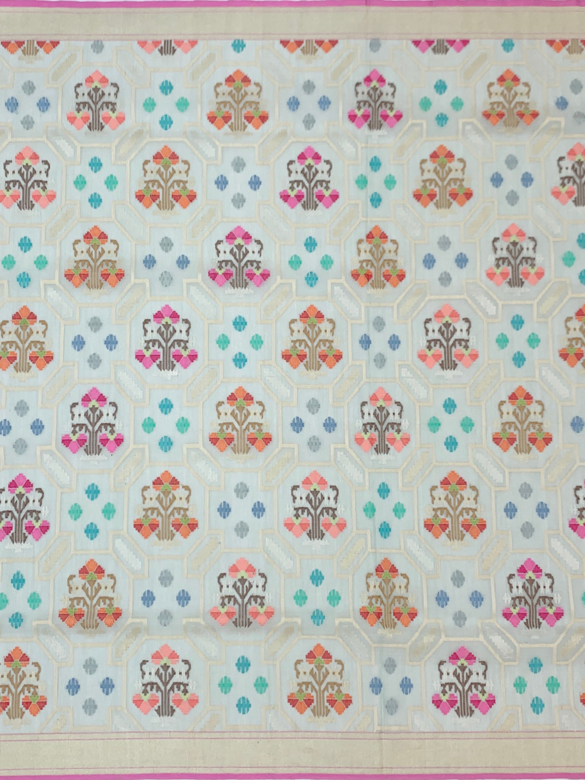 Silver-Grey Cotton Jamdani Saree with Architectural Geometric Grid and Mughal Florals