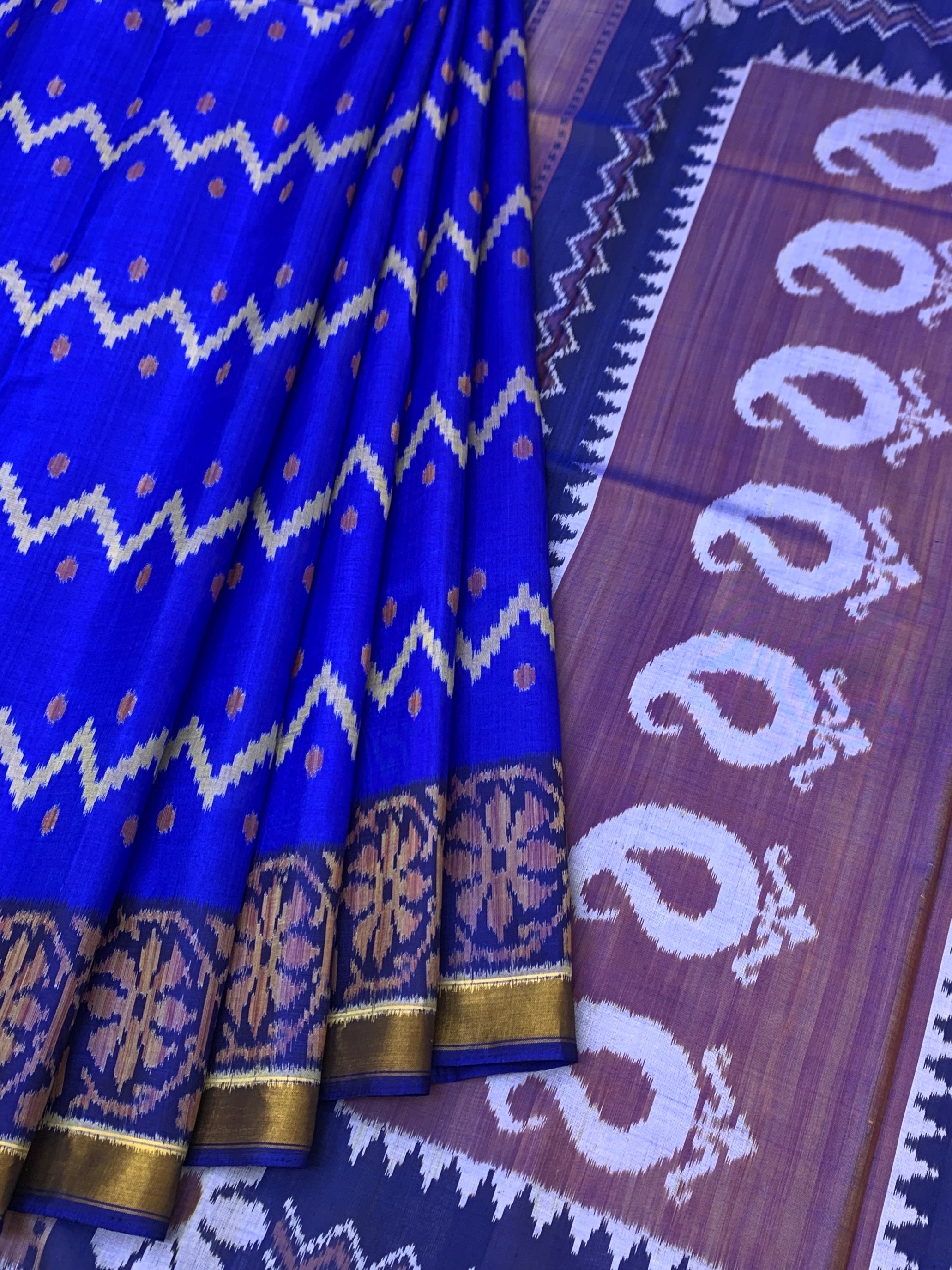 Majestic Royal Blue Rajkot Patola Silk Saree with Paisley Pallu