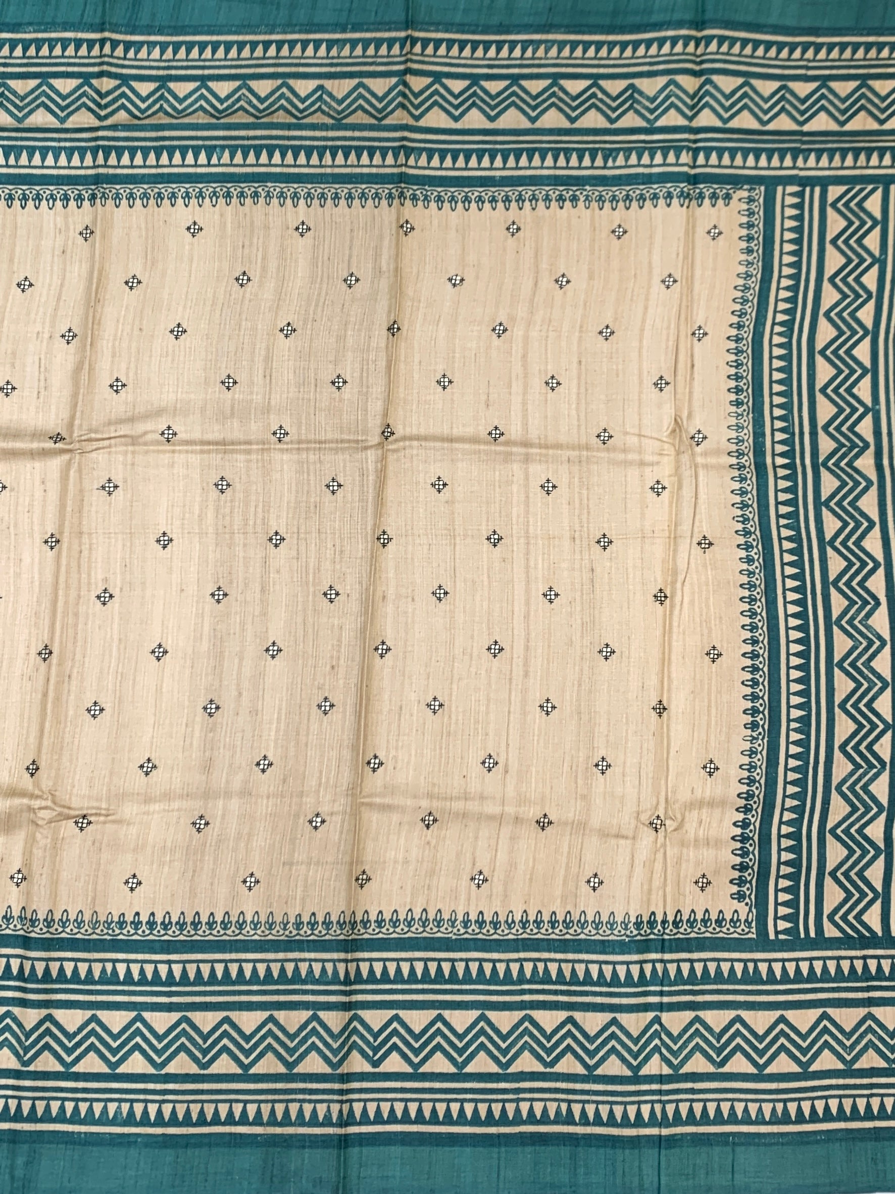 Earthy Ivory & Sea Green: Geometric Aztec Printed Tussore Saree
