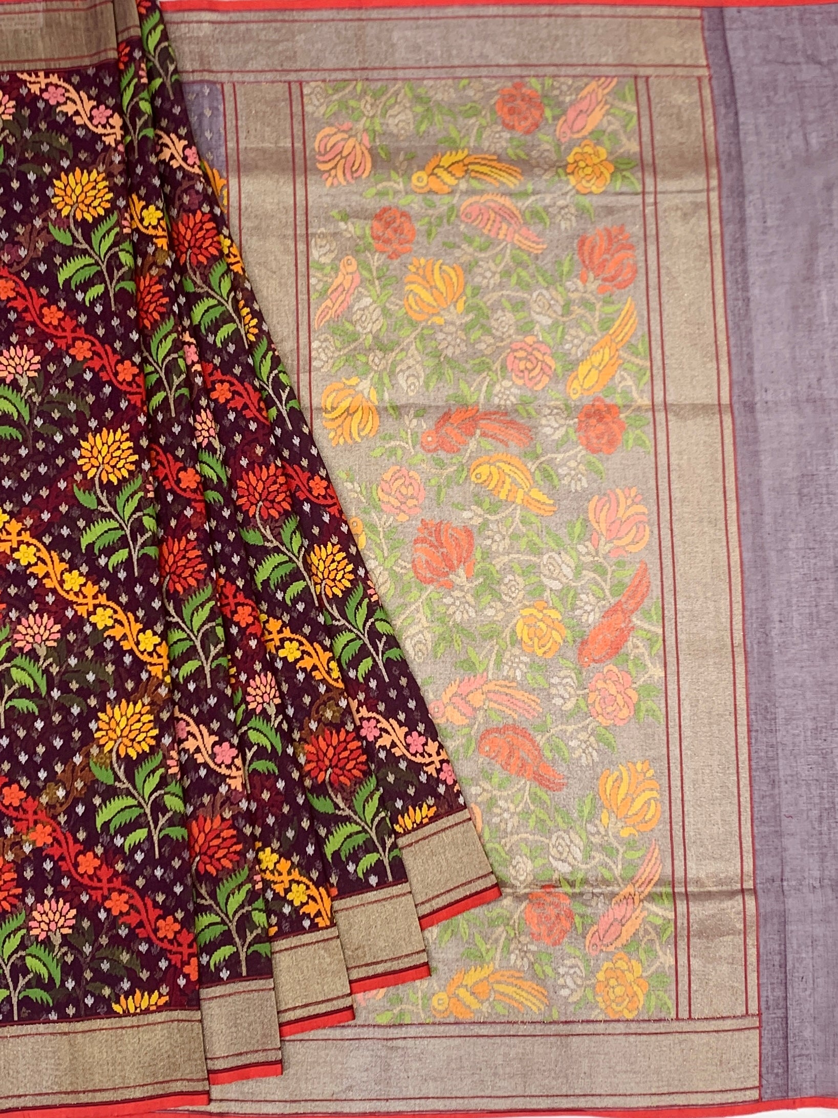 Majestic Deep Aubergine Cotton Jamdani Saree with Diagonal Floral Vines and Avian Pallu