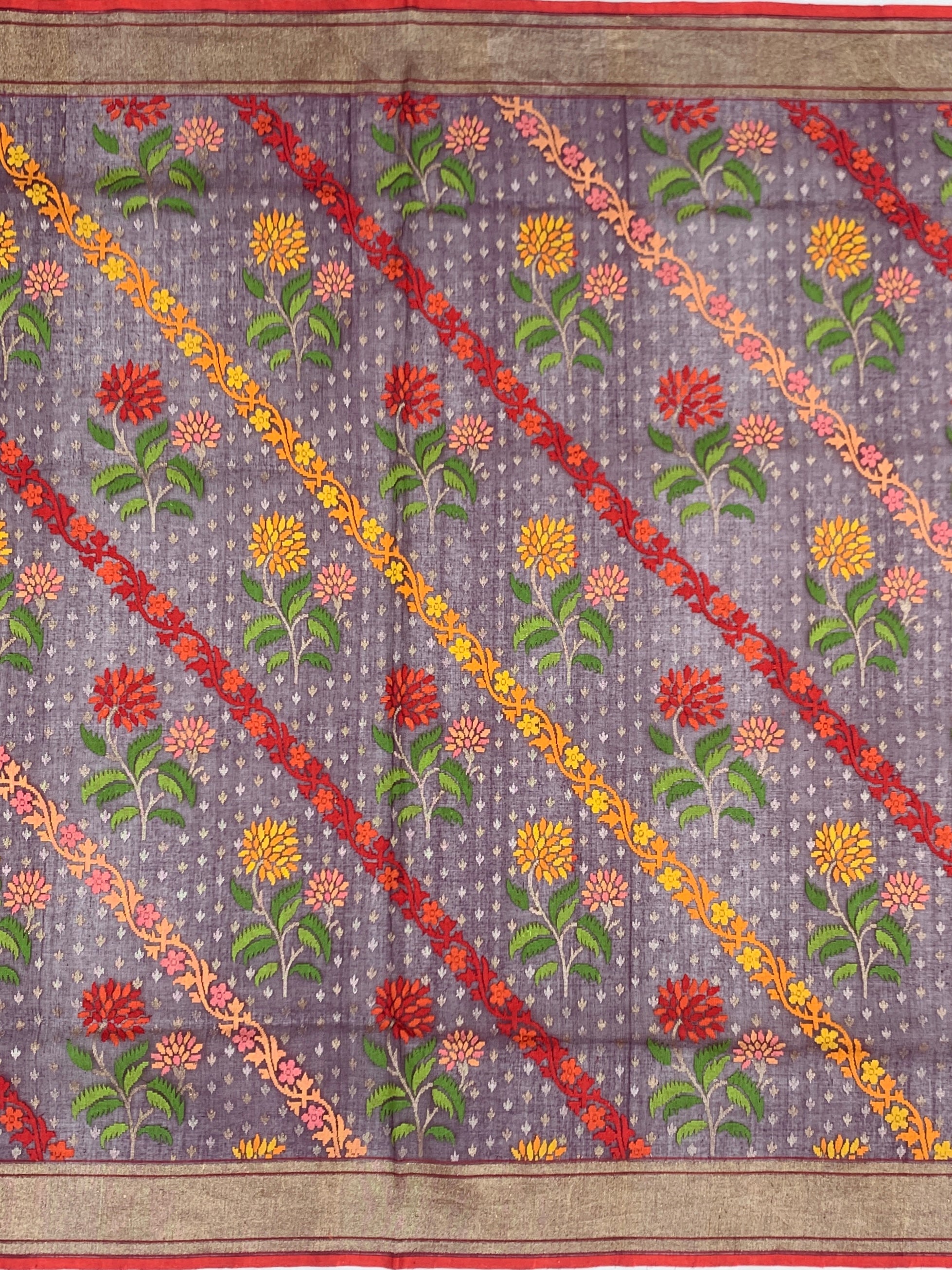 Majestic Deep Aubergine Cotton Jamdani Saree with Diagonal Floral Vines and Avian Pallu