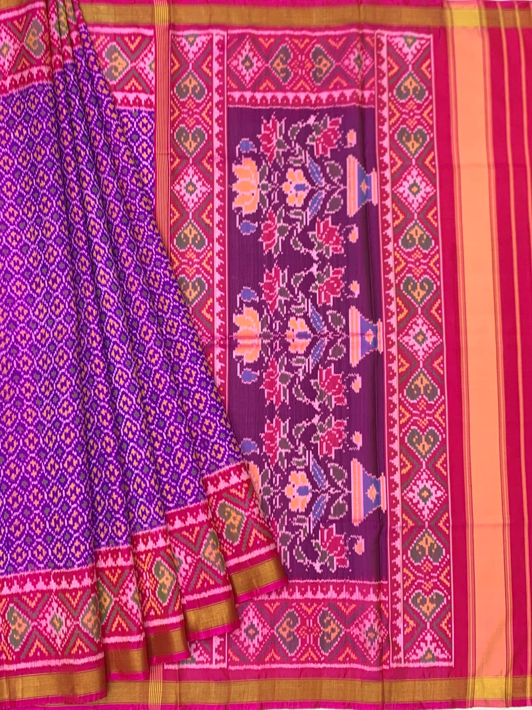 Deep Purple & Fuchsia Pink: Floral Urn Lattice Rajkot Patola Silk Saree