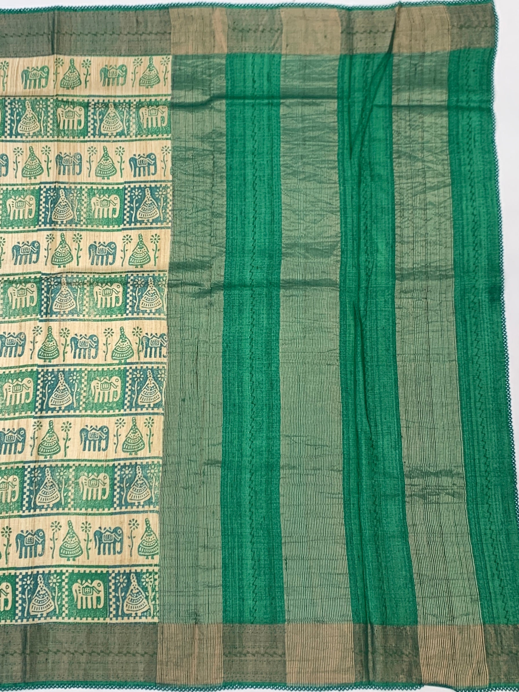 Emerald Heritage: Folk-Art Inspired Printed Tussore Saree
