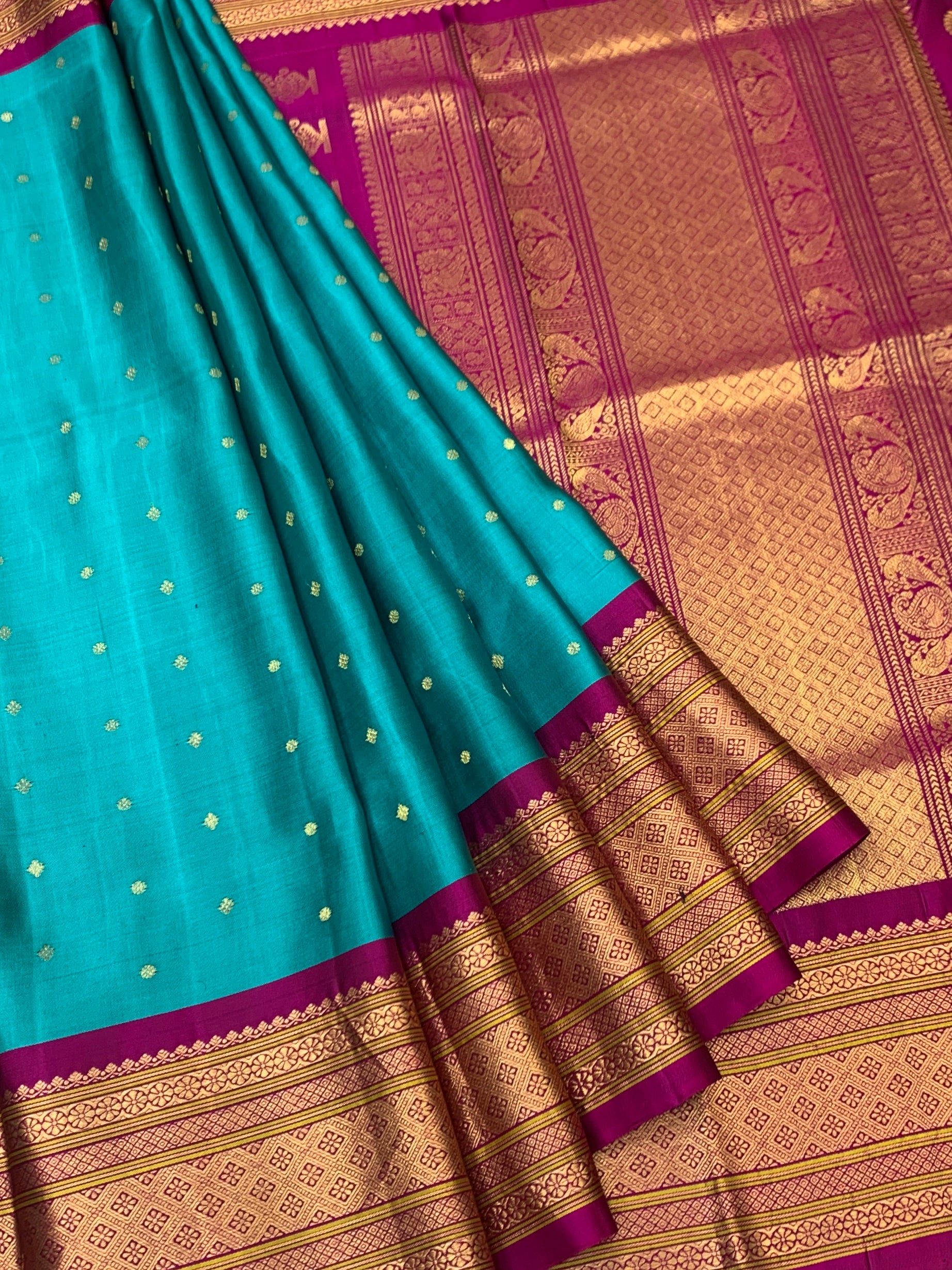 Exquisite Peacock Blue & Magenta Gadwal Twill Pattu Saree