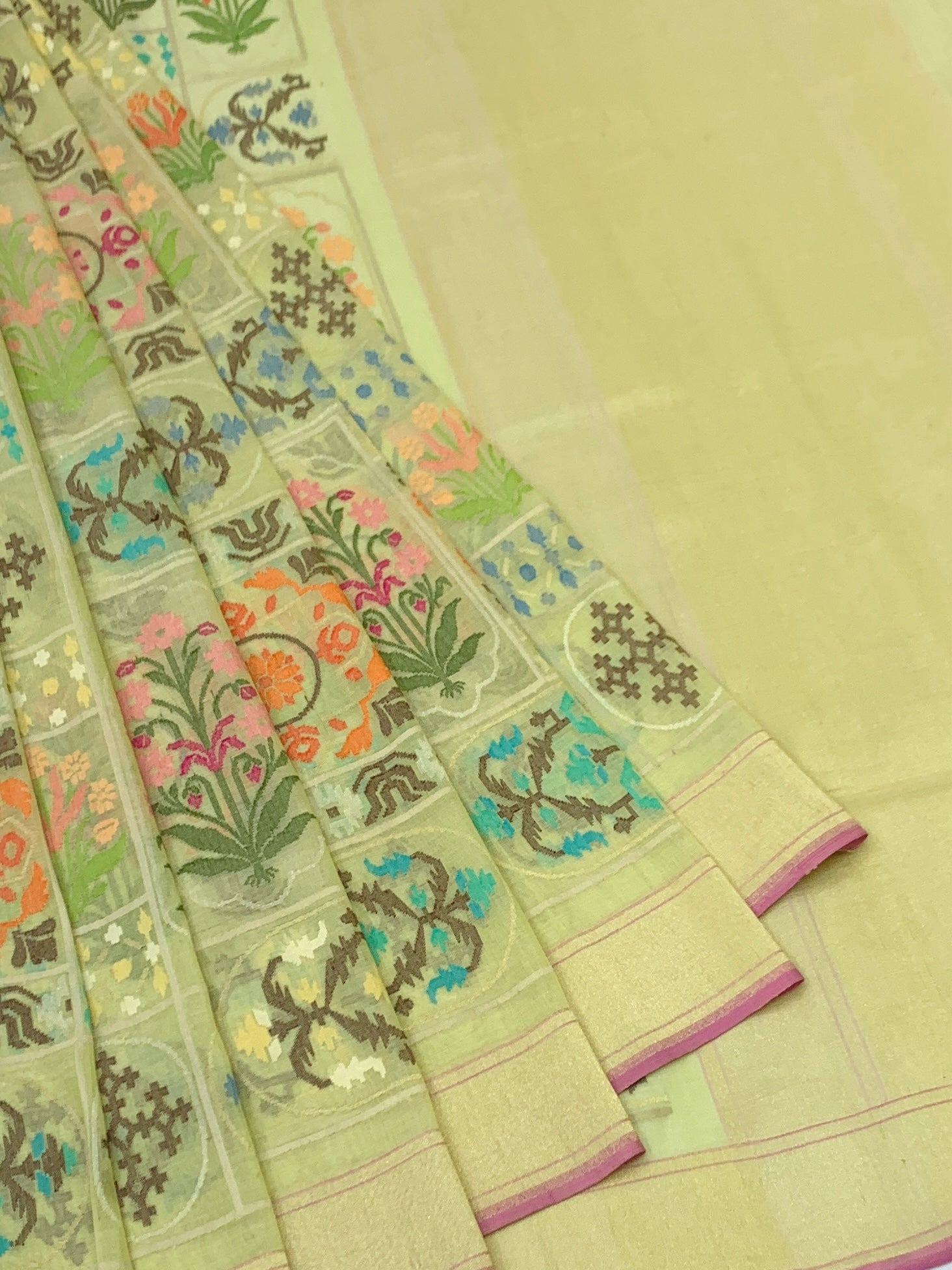 Pastel Pistachio Green Cotton Jamdani Saree with Geometric Floral Grid