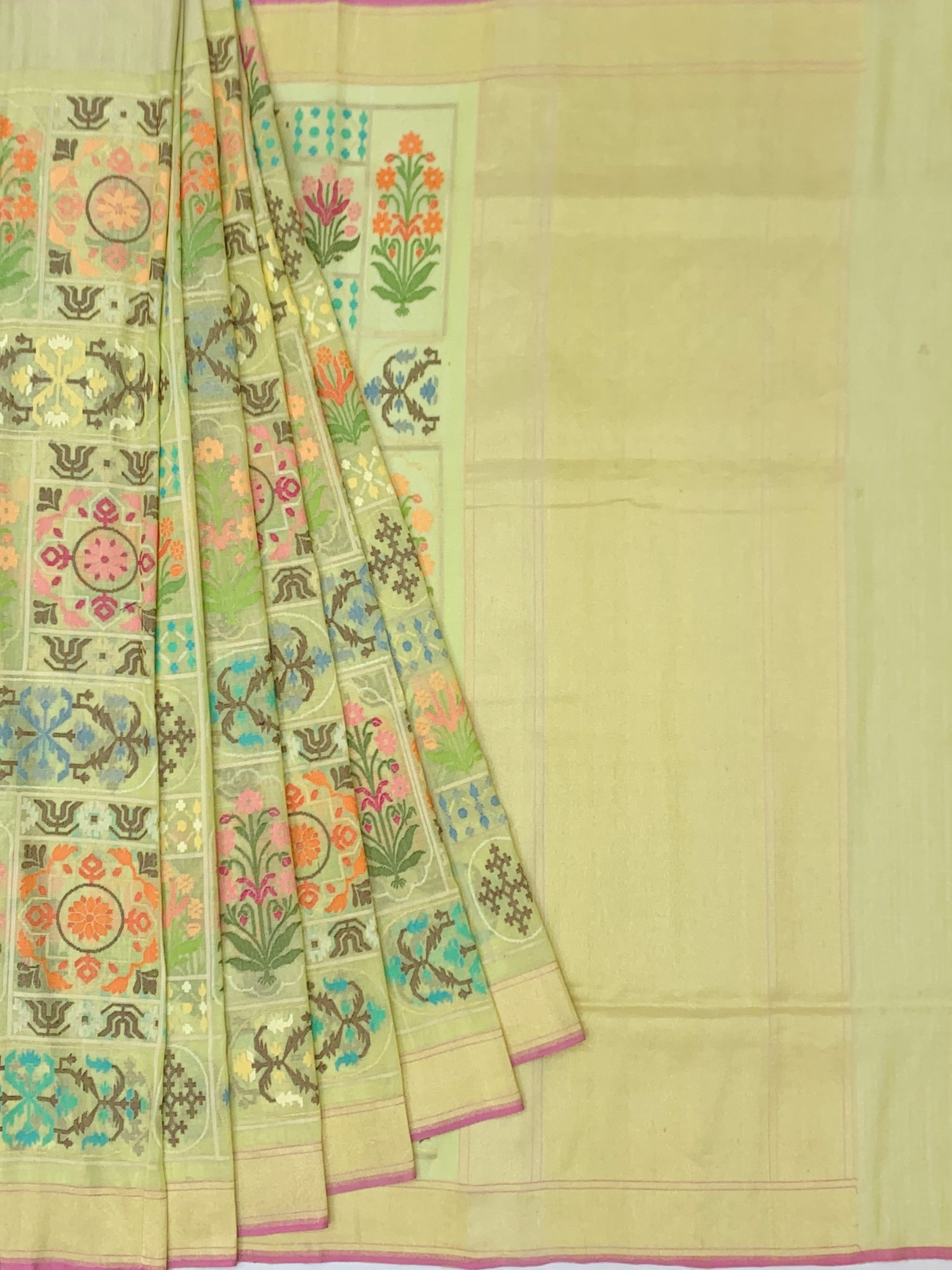Pastel Pistachio Green Cotton Jamdani Saree with Geometric Floral Grid