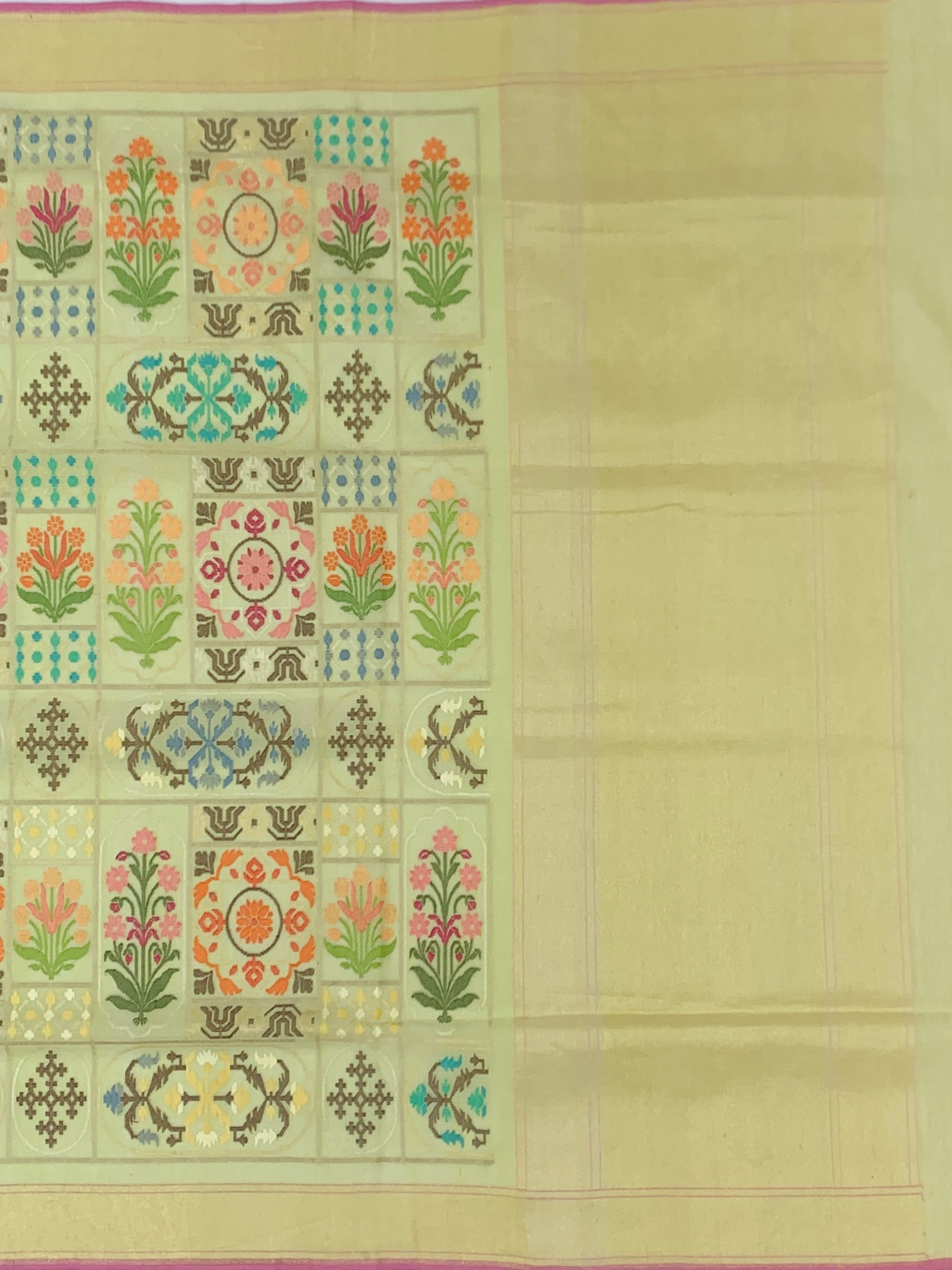 Pastel Pistachio Green Cotton Jamdani Saree with Geometric Floral Grid