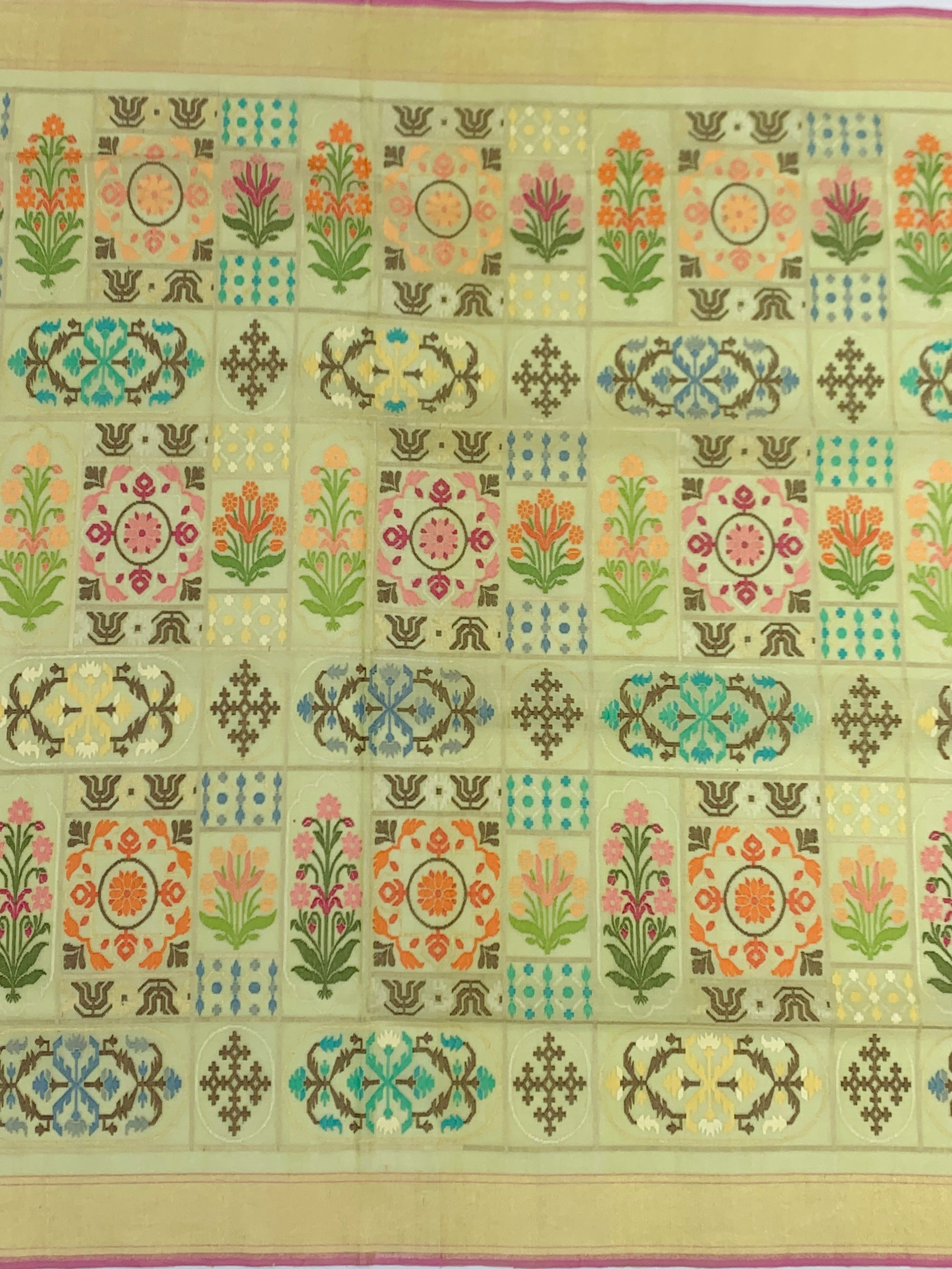 Pastel Pistachio Green Cotton Jamdani Saree with Geometric Floral Grid